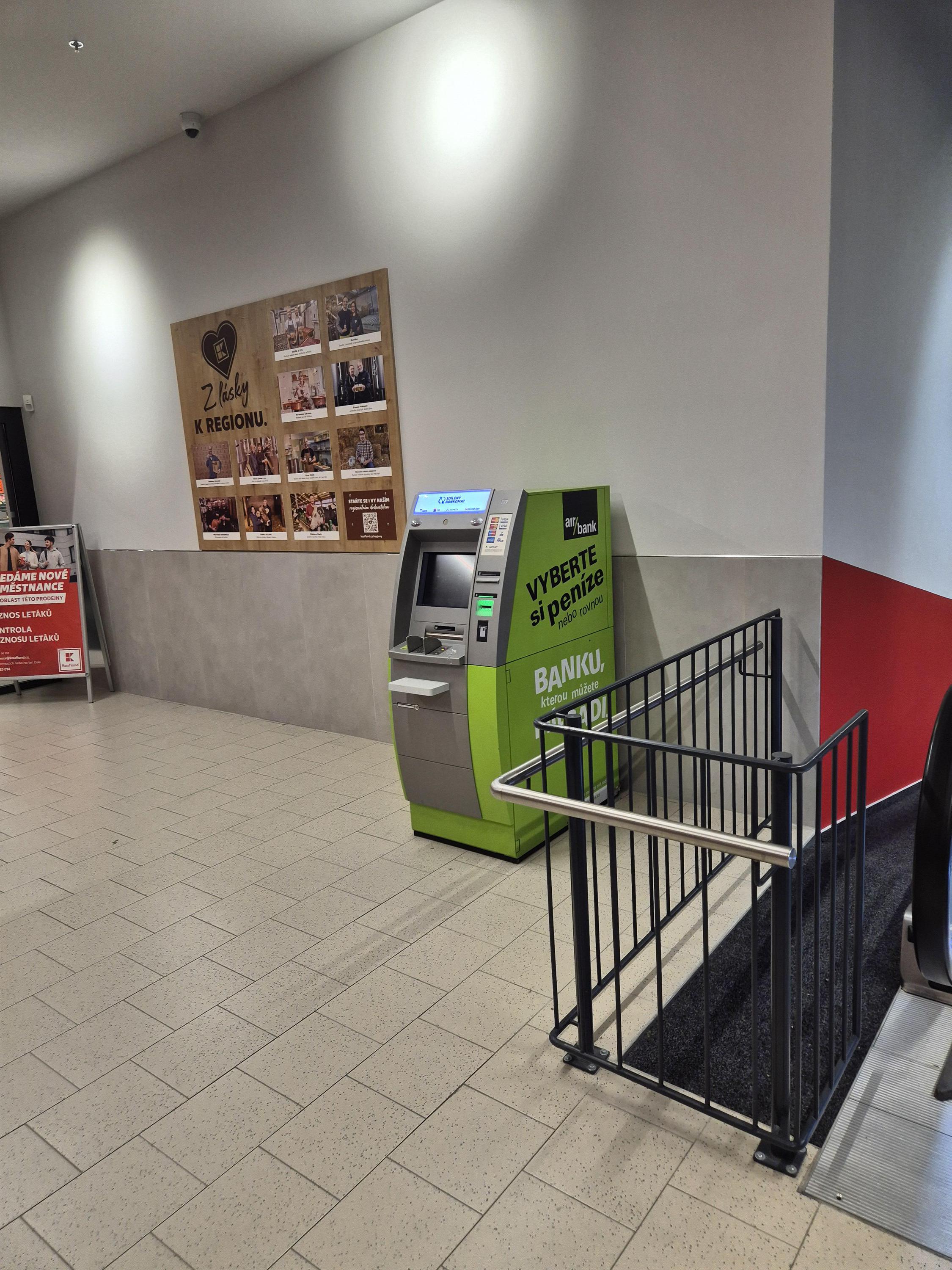 Bankomat Air Bank foto 4