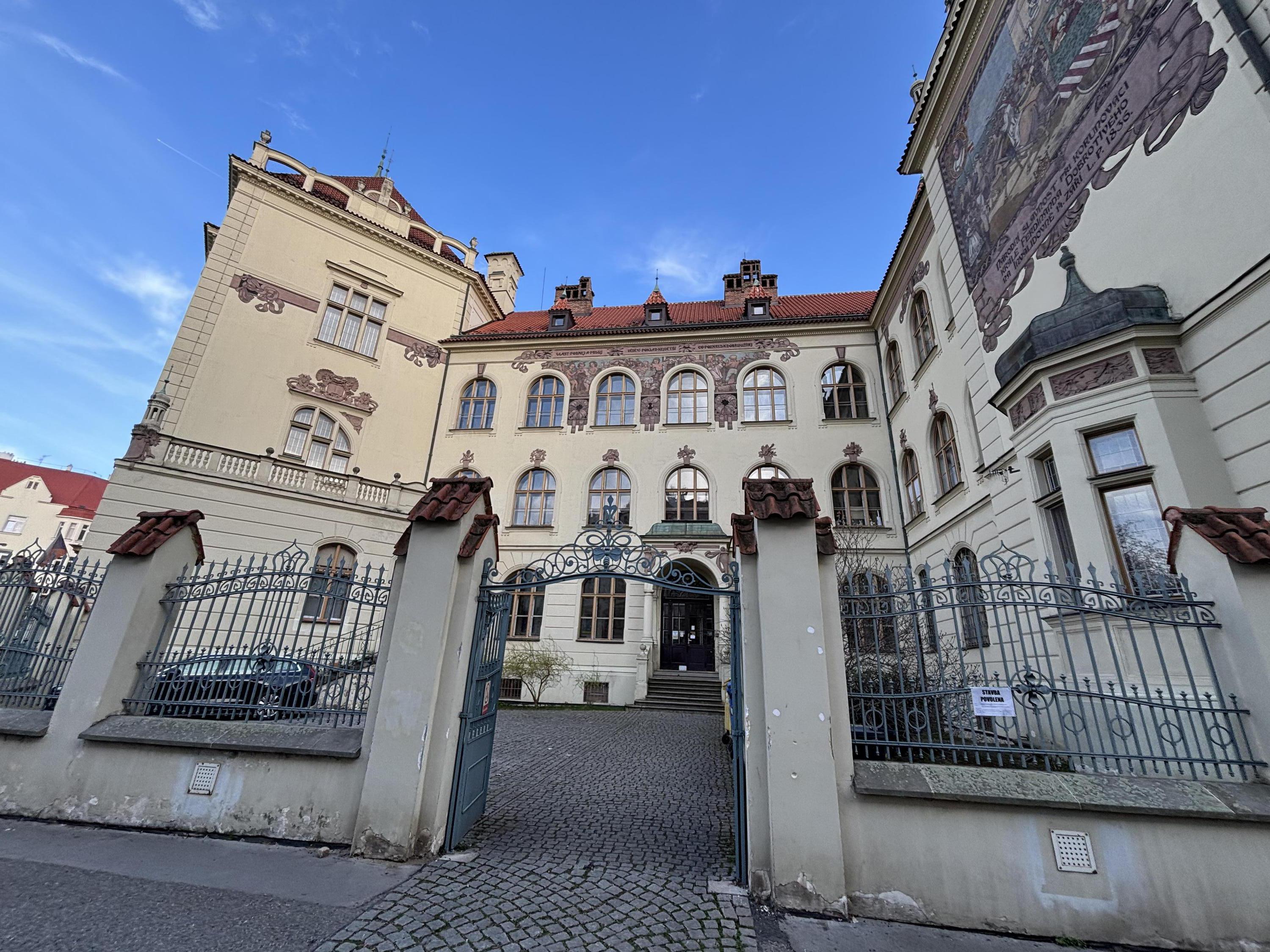 ZŠ a MŠ Praha 8, Lyčkovo náměstí foto 5