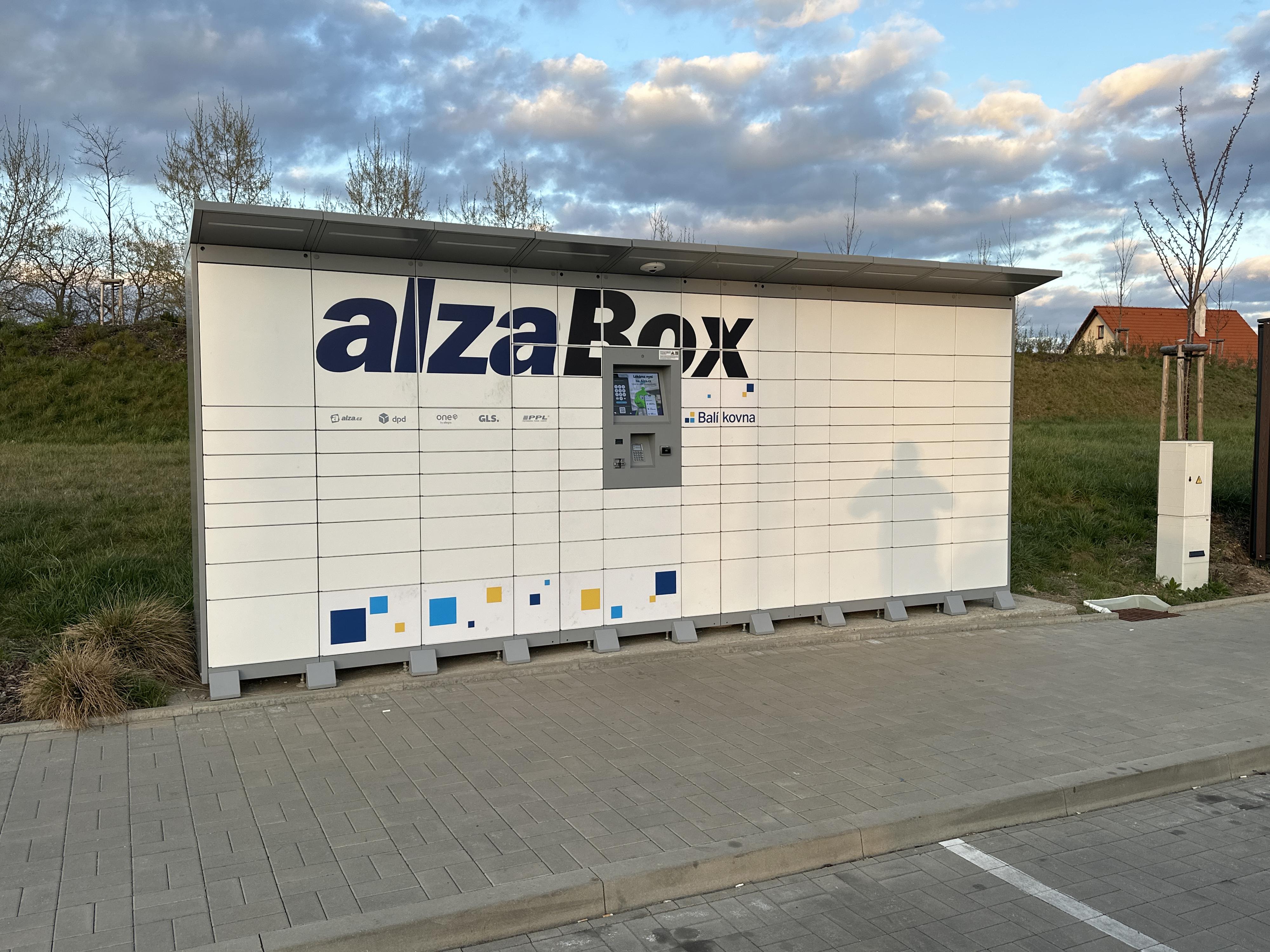 AlzaBox