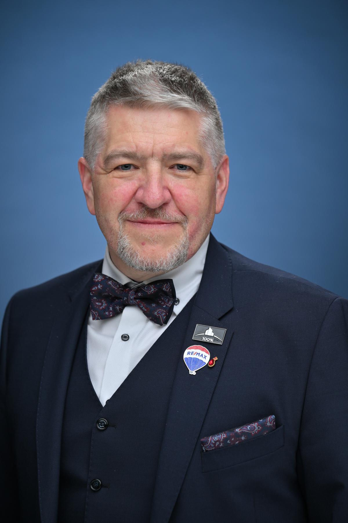 Petr Hloušek, certifikovaný makléř RE/MAX 4 You foto 5