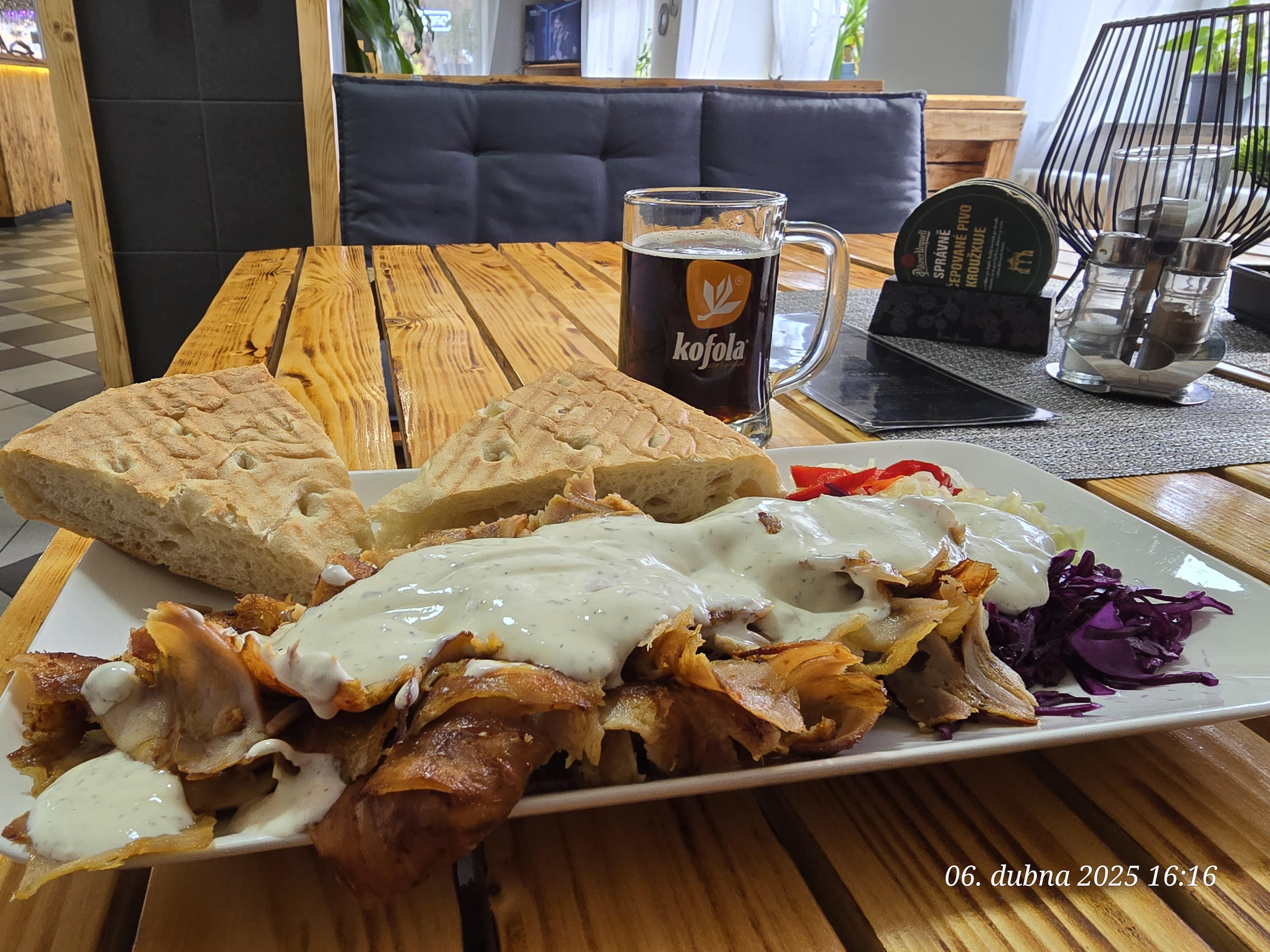 Mega Kebab House foto 2