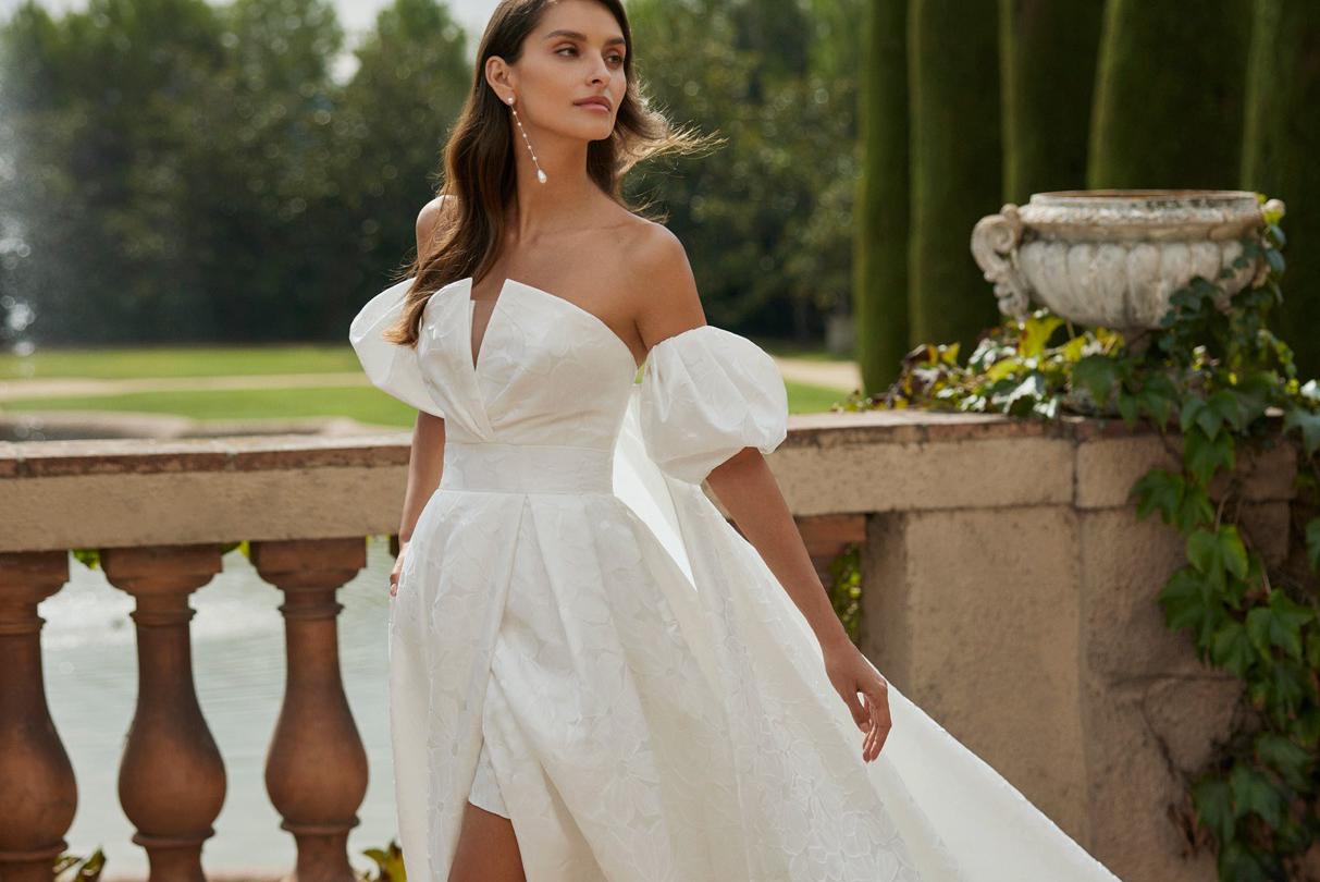 Půjčení svatebních šatů