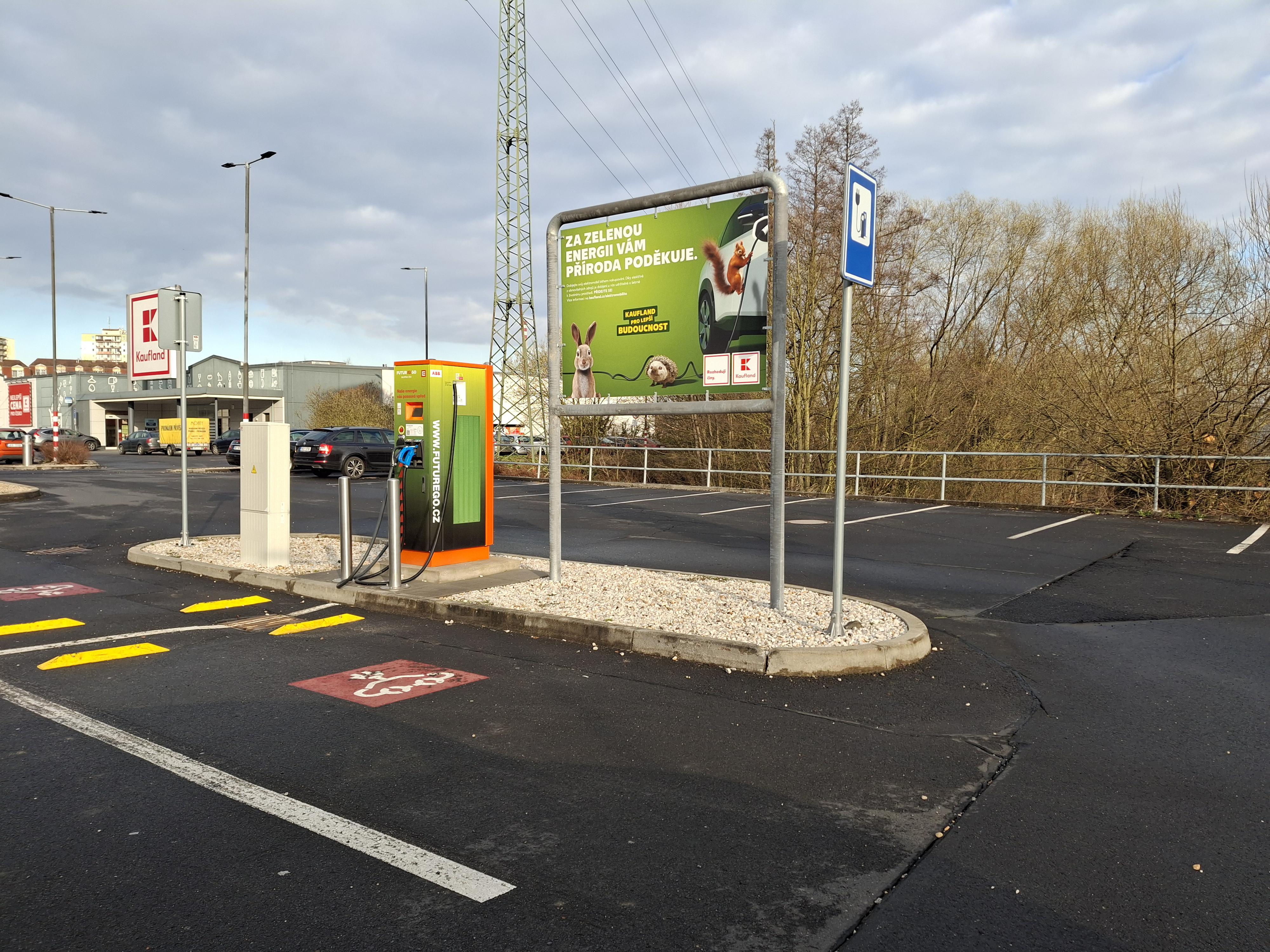 Nabíjecí stanice ČEZ