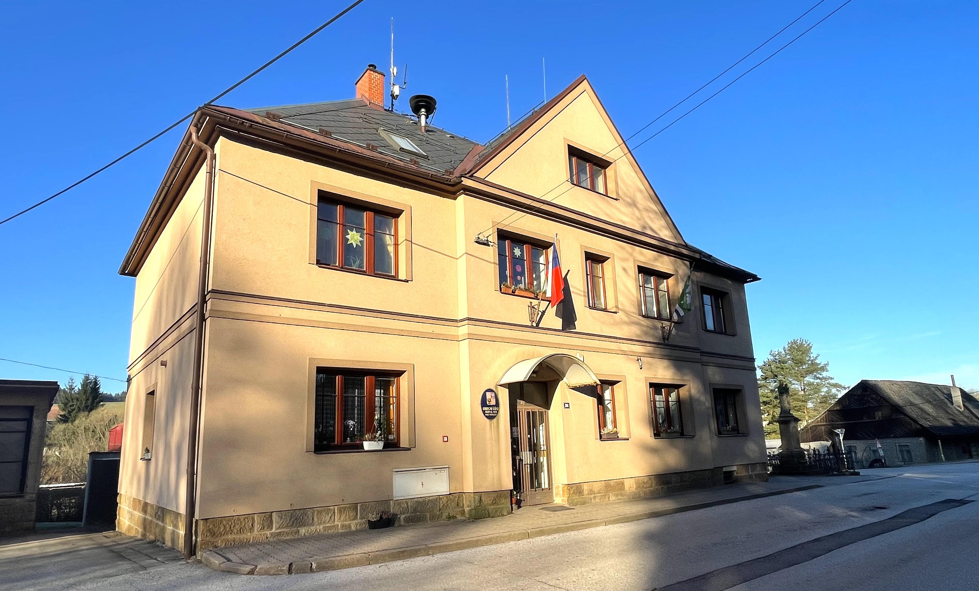 Nová Ves nad Popelkou - obecní úřad foto 3