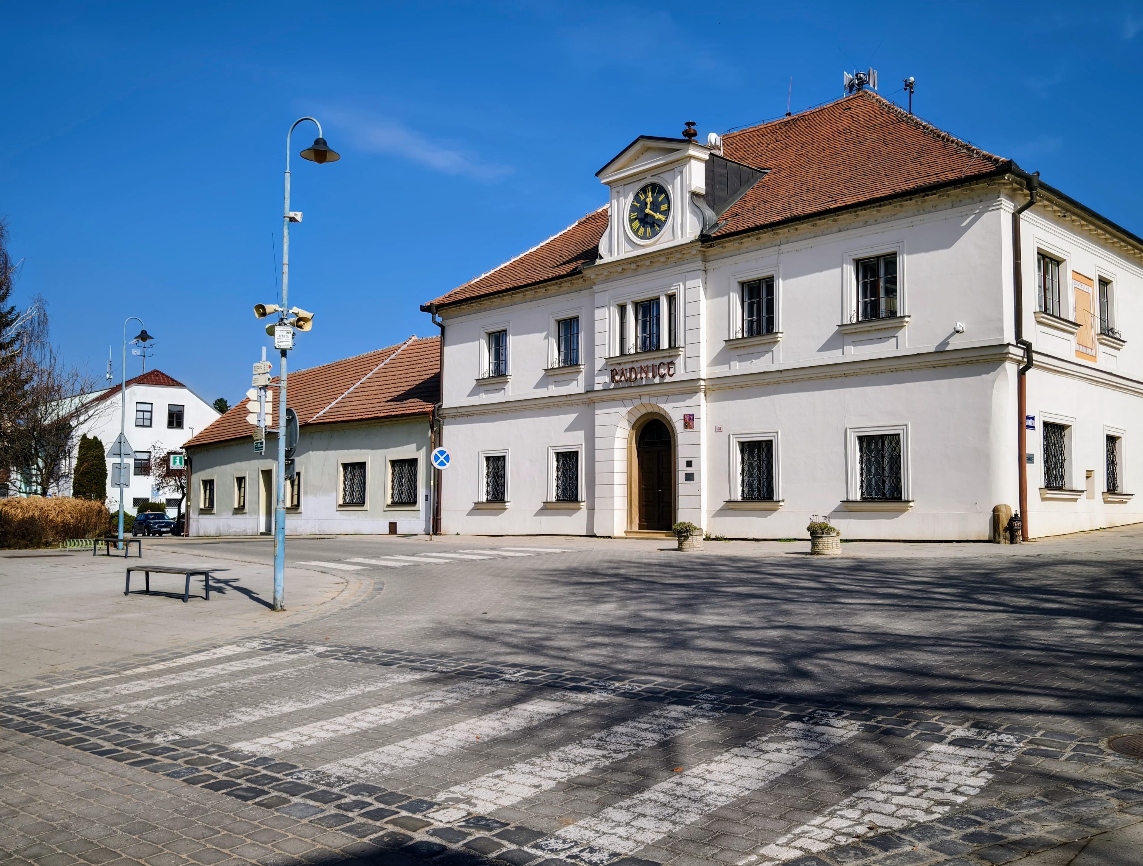 Židlochovice - městský úřad foto 4
