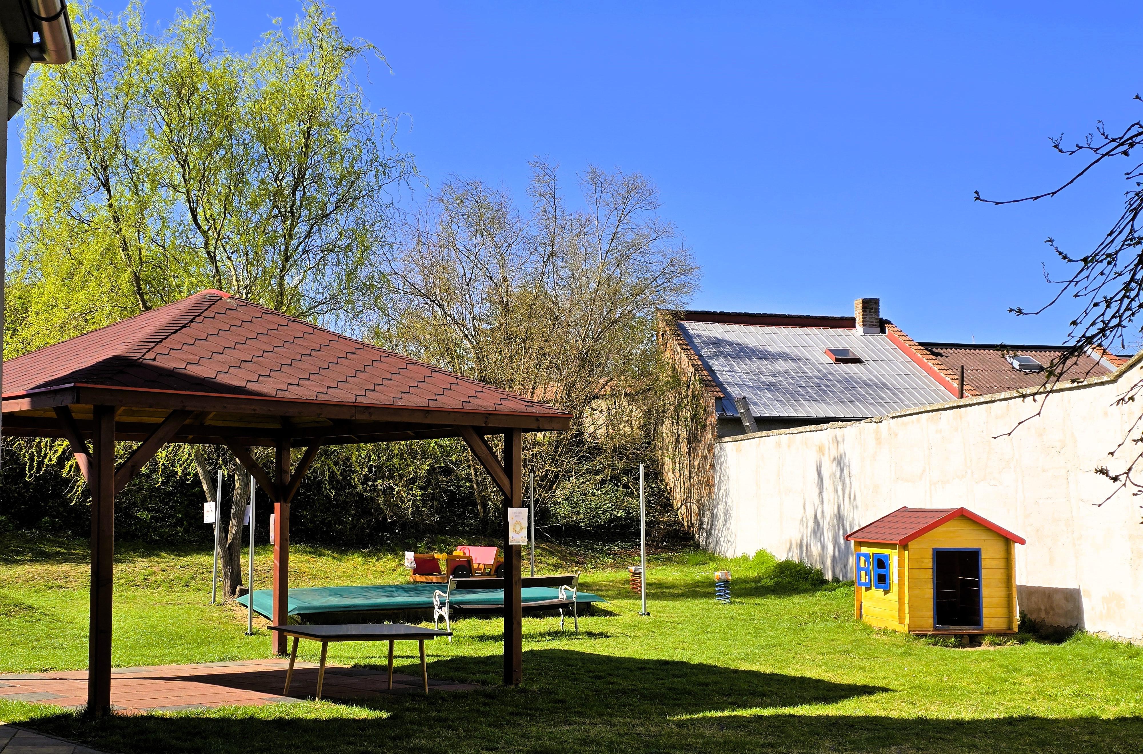 ZŠ a MŠ Olomouc, Neklanova foto 6