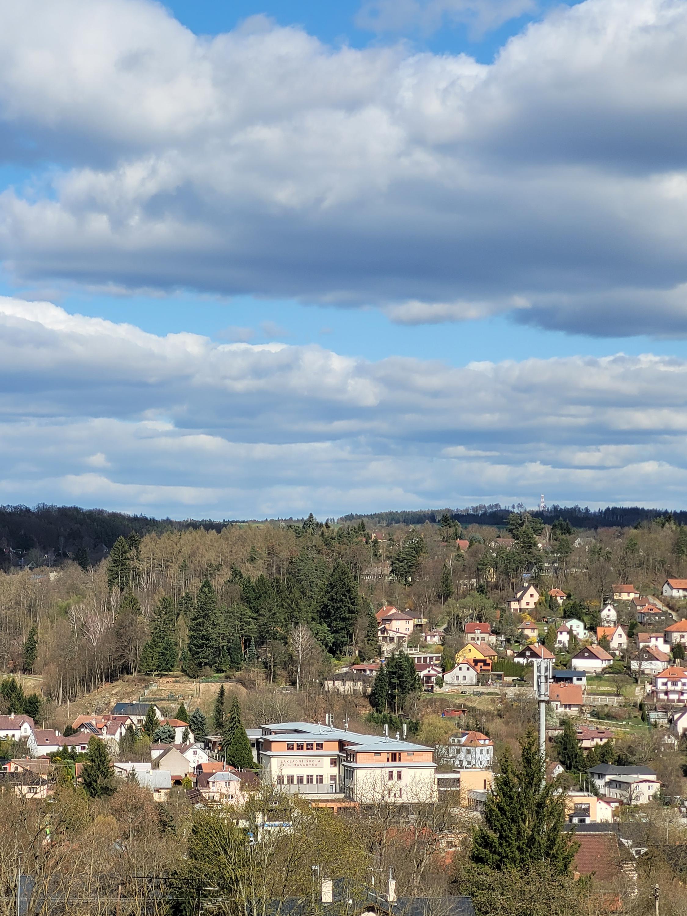 ZŠ T. G. Masaryka Mnichovice, Bezručova foto 2