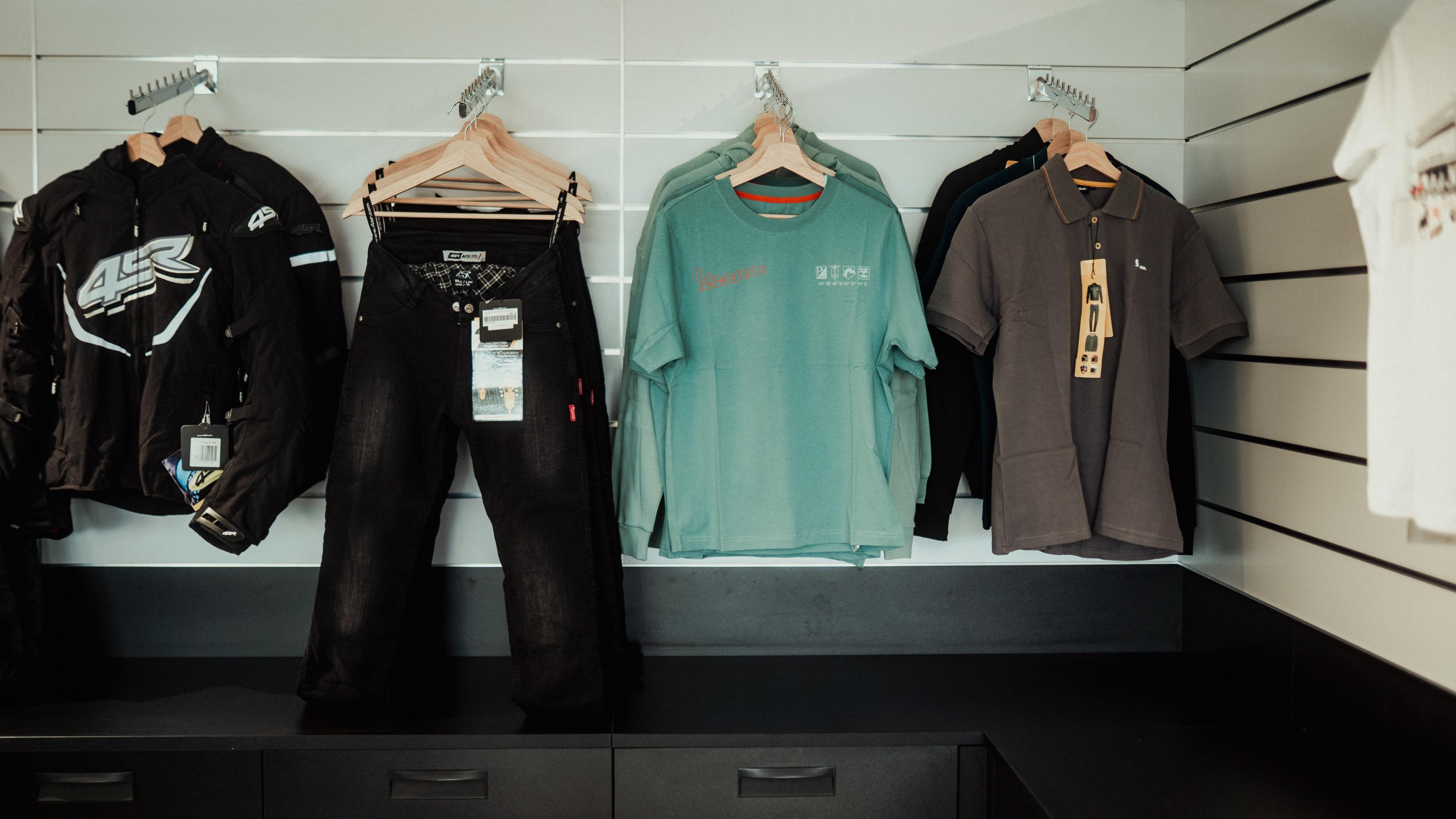 MOTOCENTRUM HK foto 6