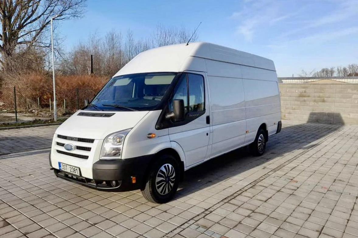 Dodávka na měsíc i déle