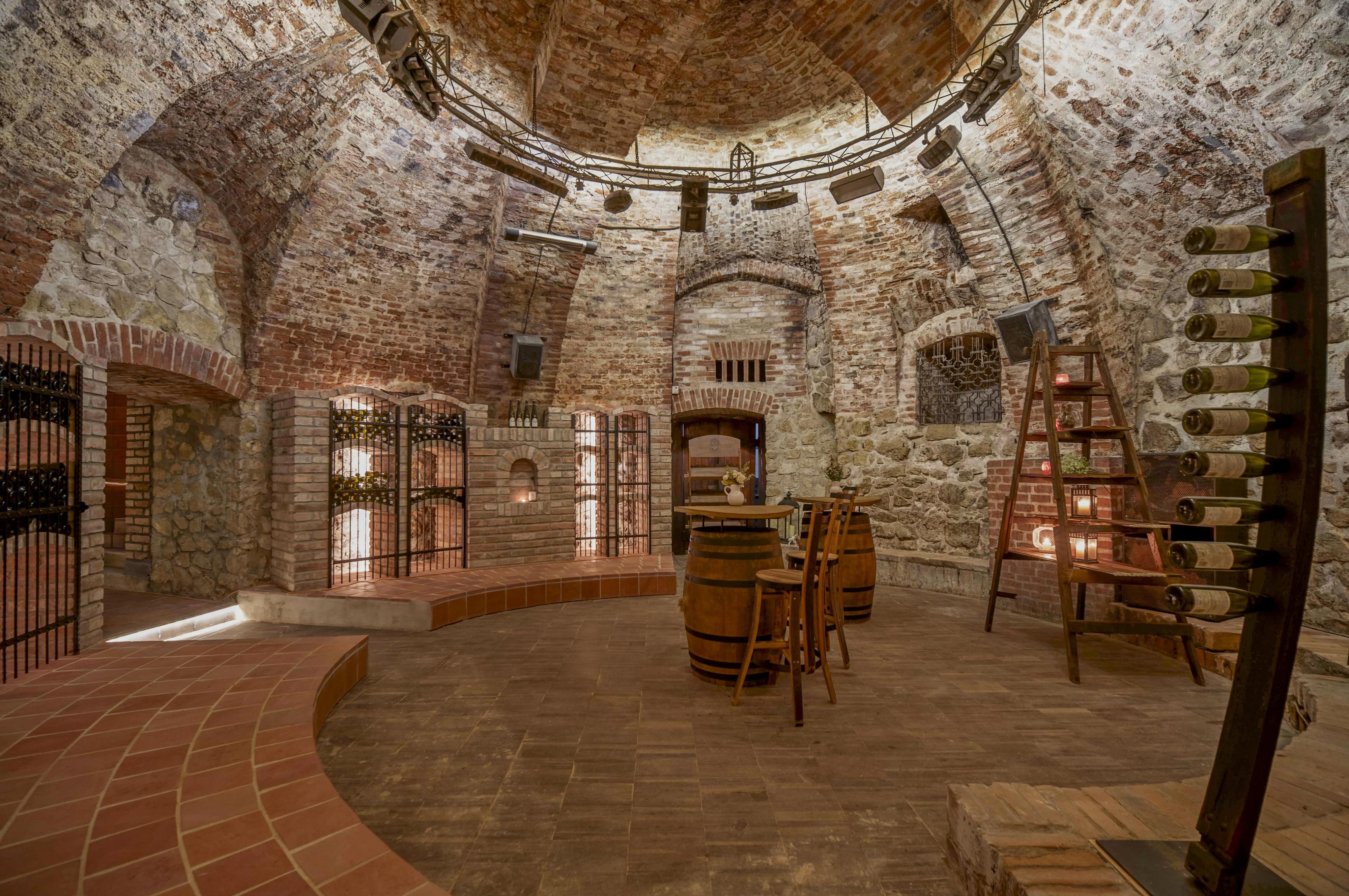 Zámecká vinárna Rotunda foto 3