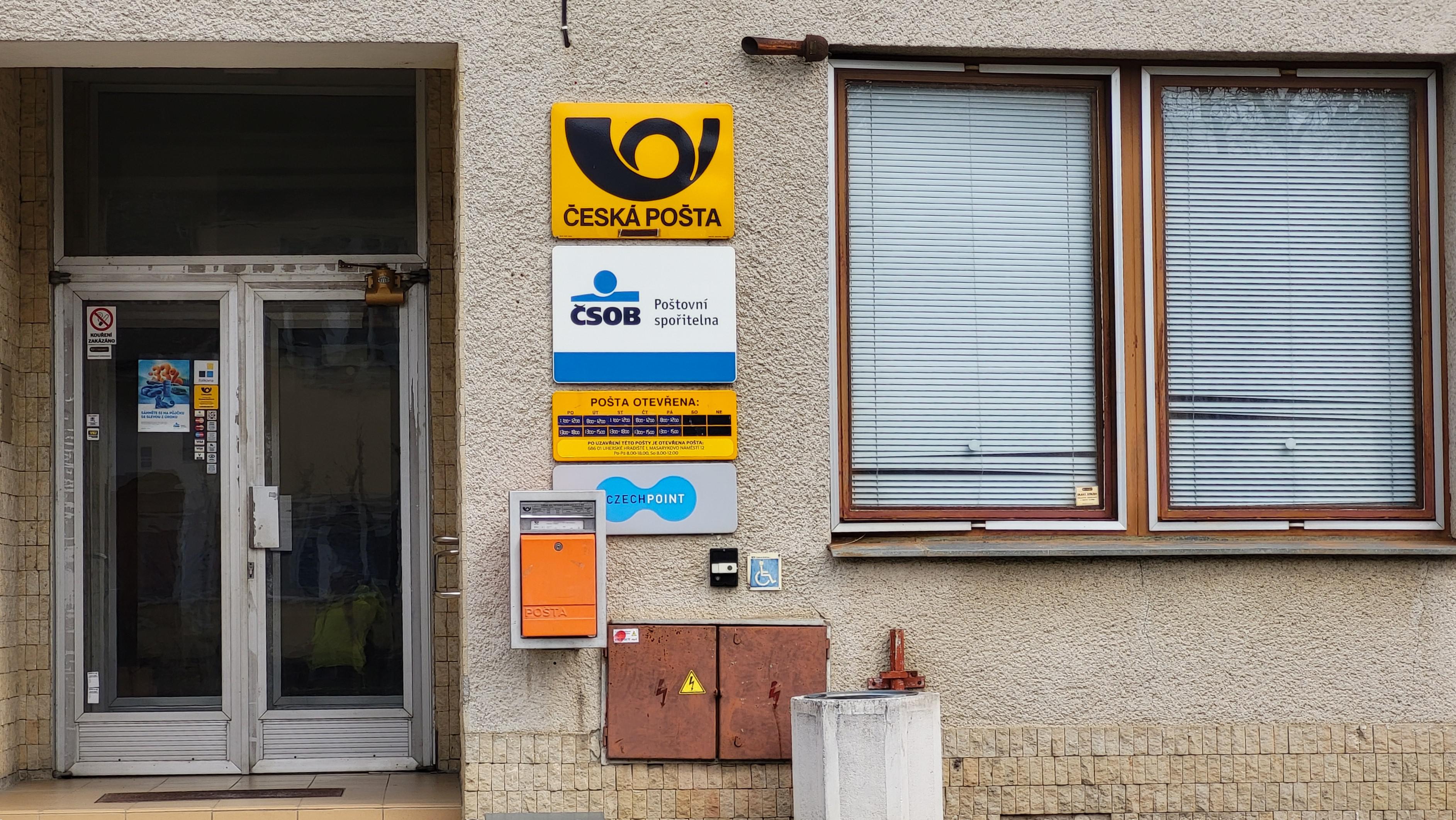Pošta Uherský Ostroh foto 3