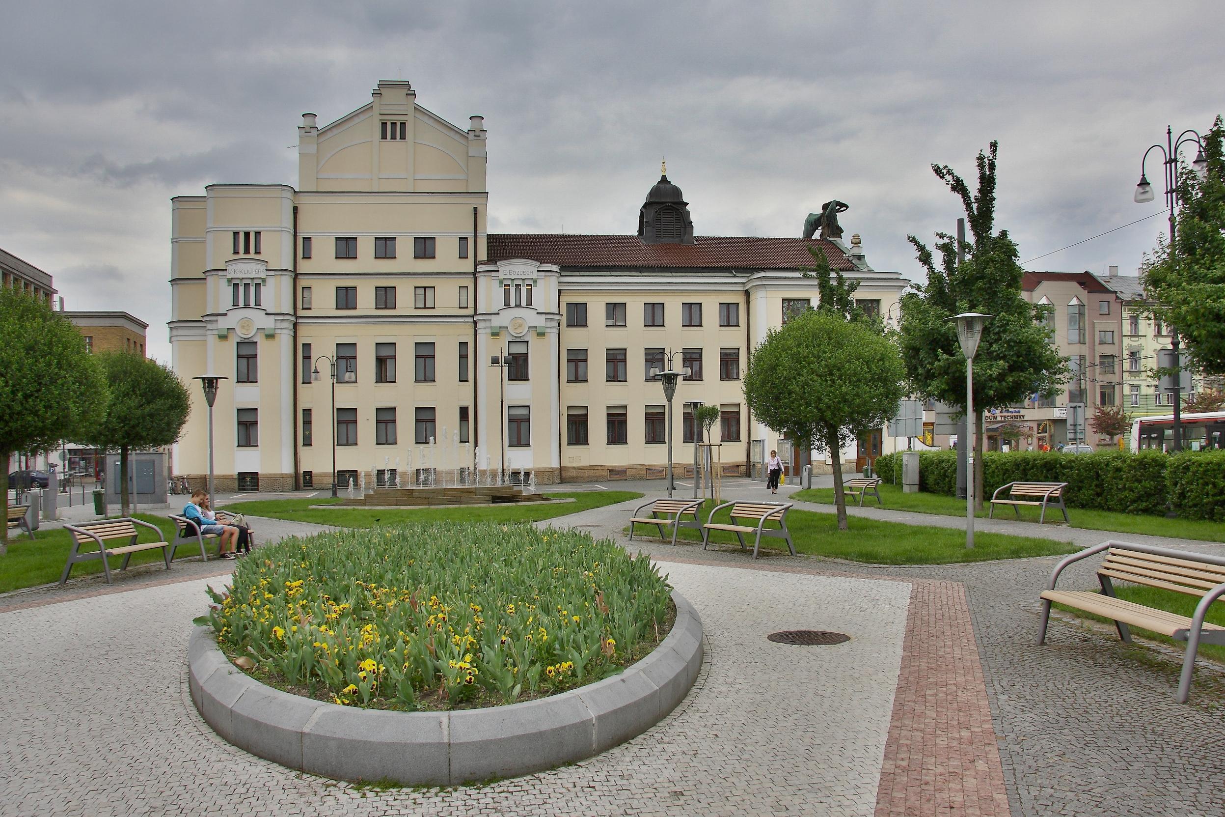 Východočeské divadlo Pardubice foto 2