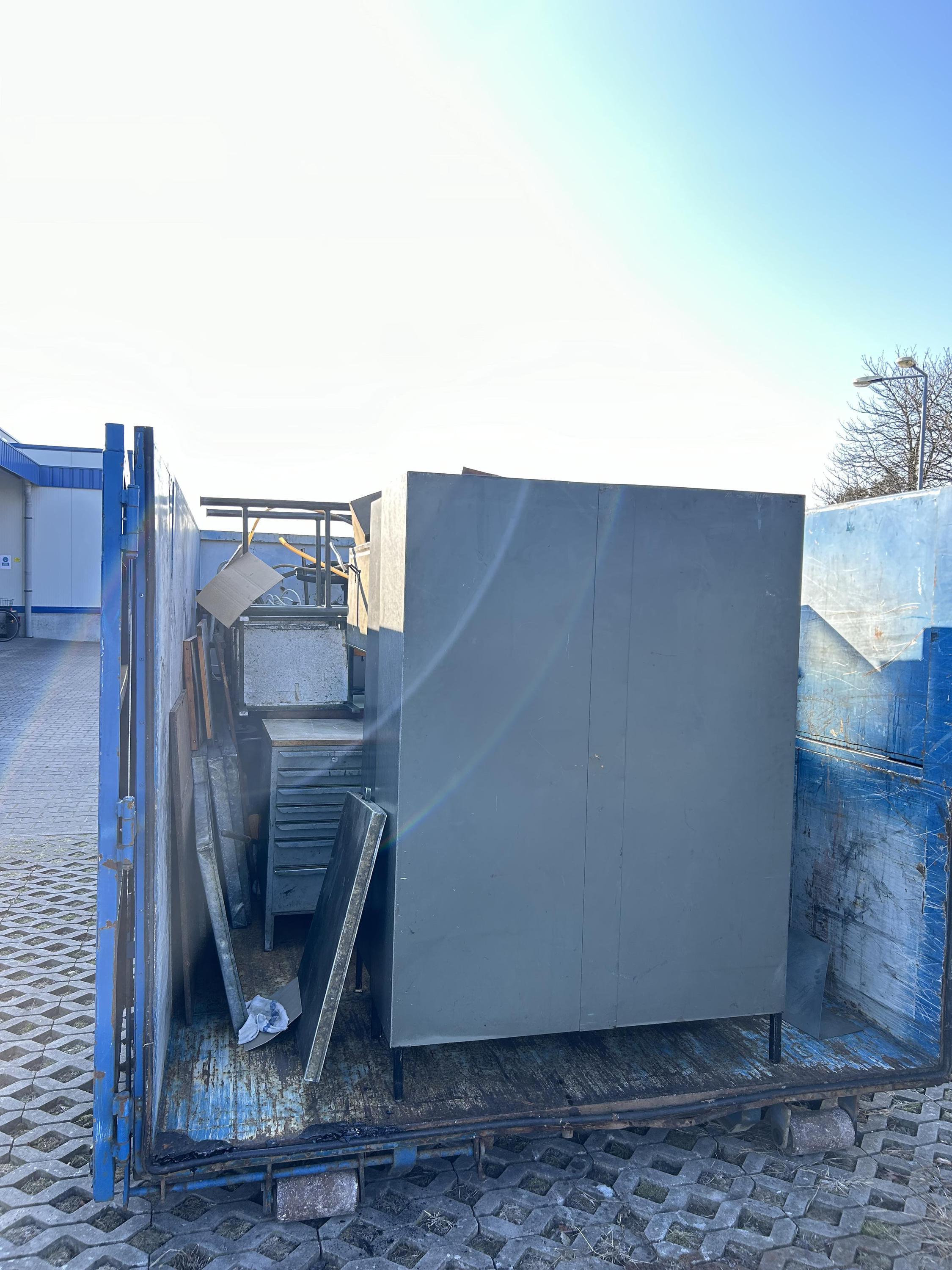 AB MOVING | Stěhování a vyklízení foto 3