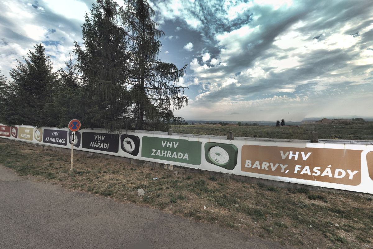 Dobíjecí stanice ČEZ