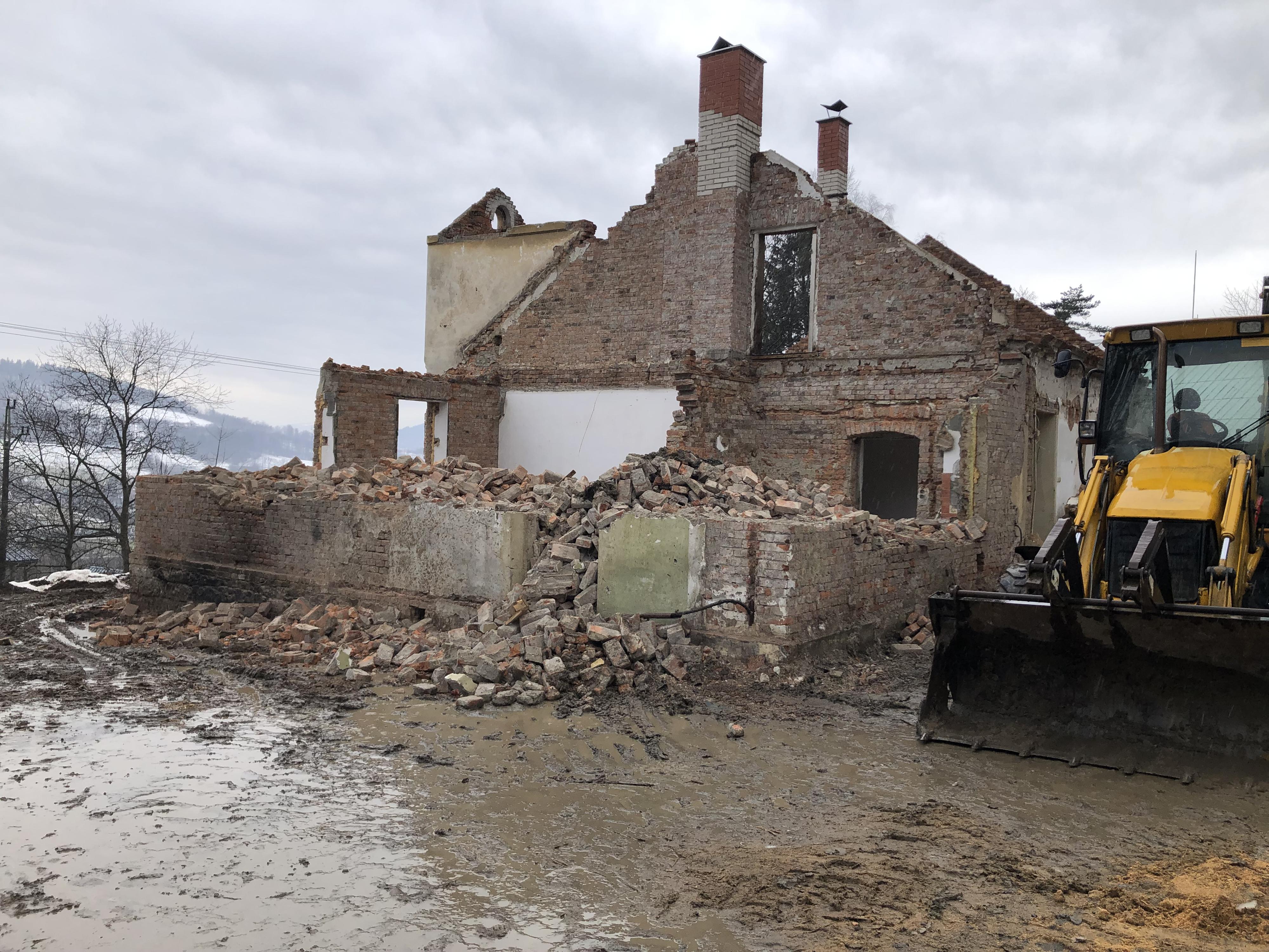 Miroslav Olívka - zemní práce traktorbagrem foto 2