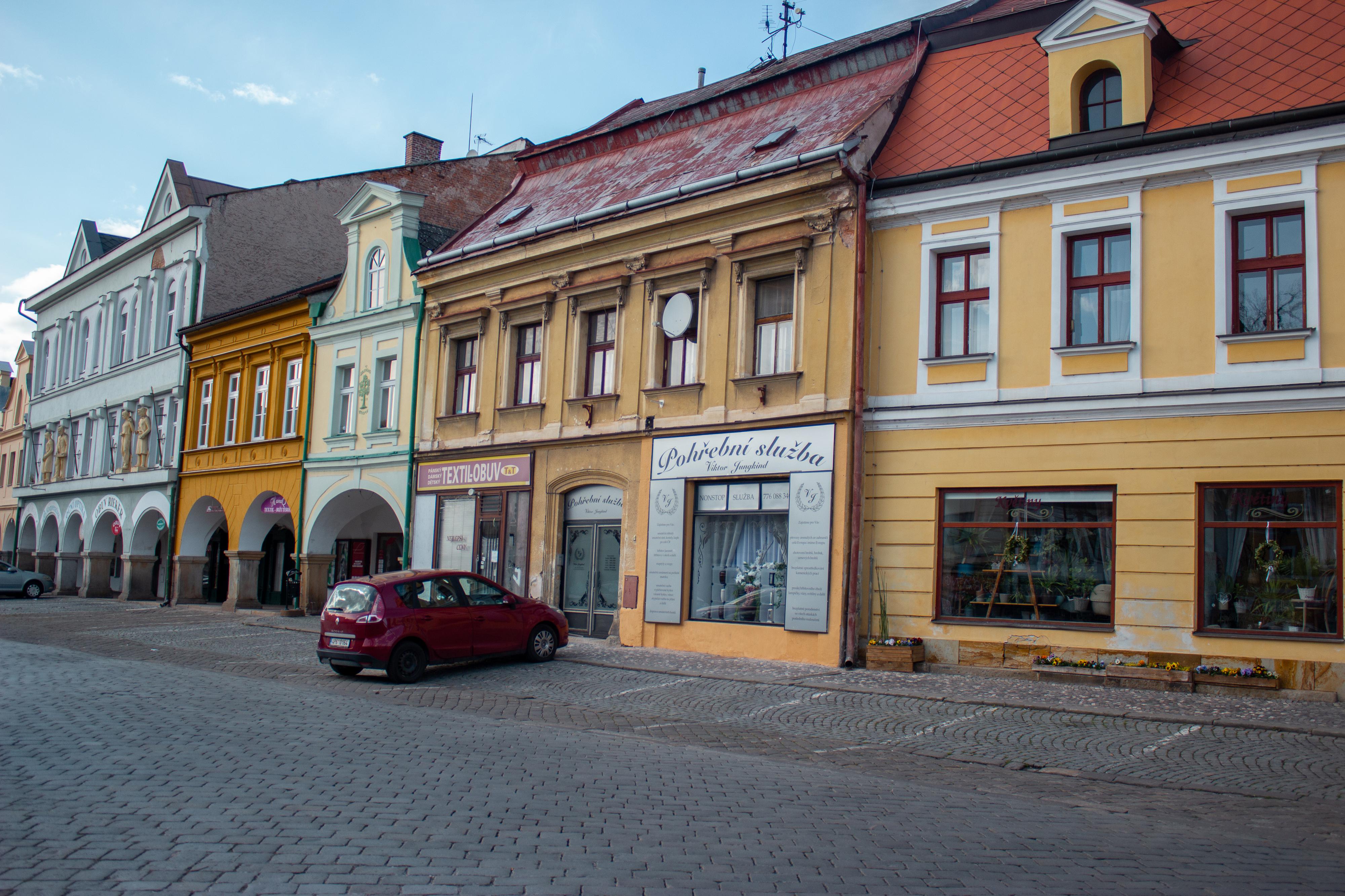 Pohřební služba - Viktor Jungkind Jaroměř foto 2
