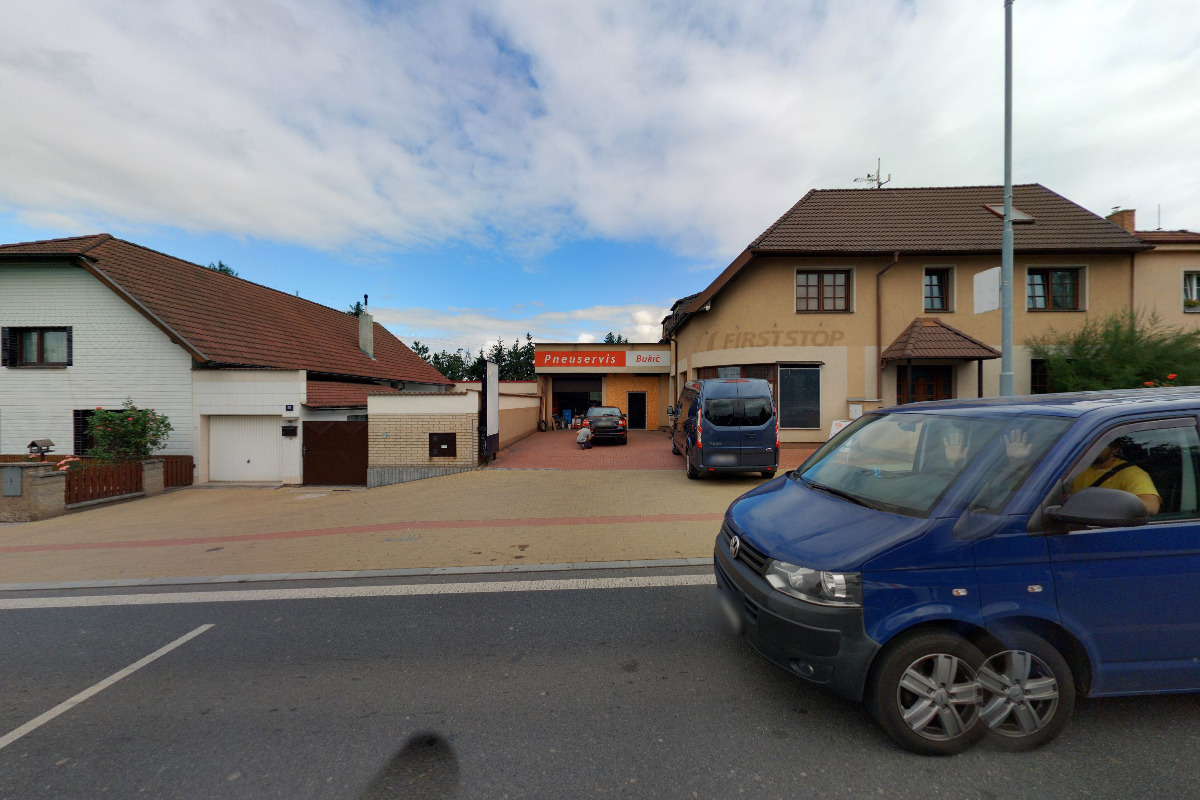Jaroslav Buřič - pneuservis
