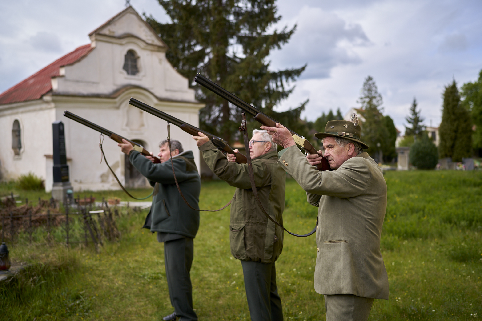 POHŘEBNÍ ÚSTAV ELPIS - Pohřební služba Mělník foto 2