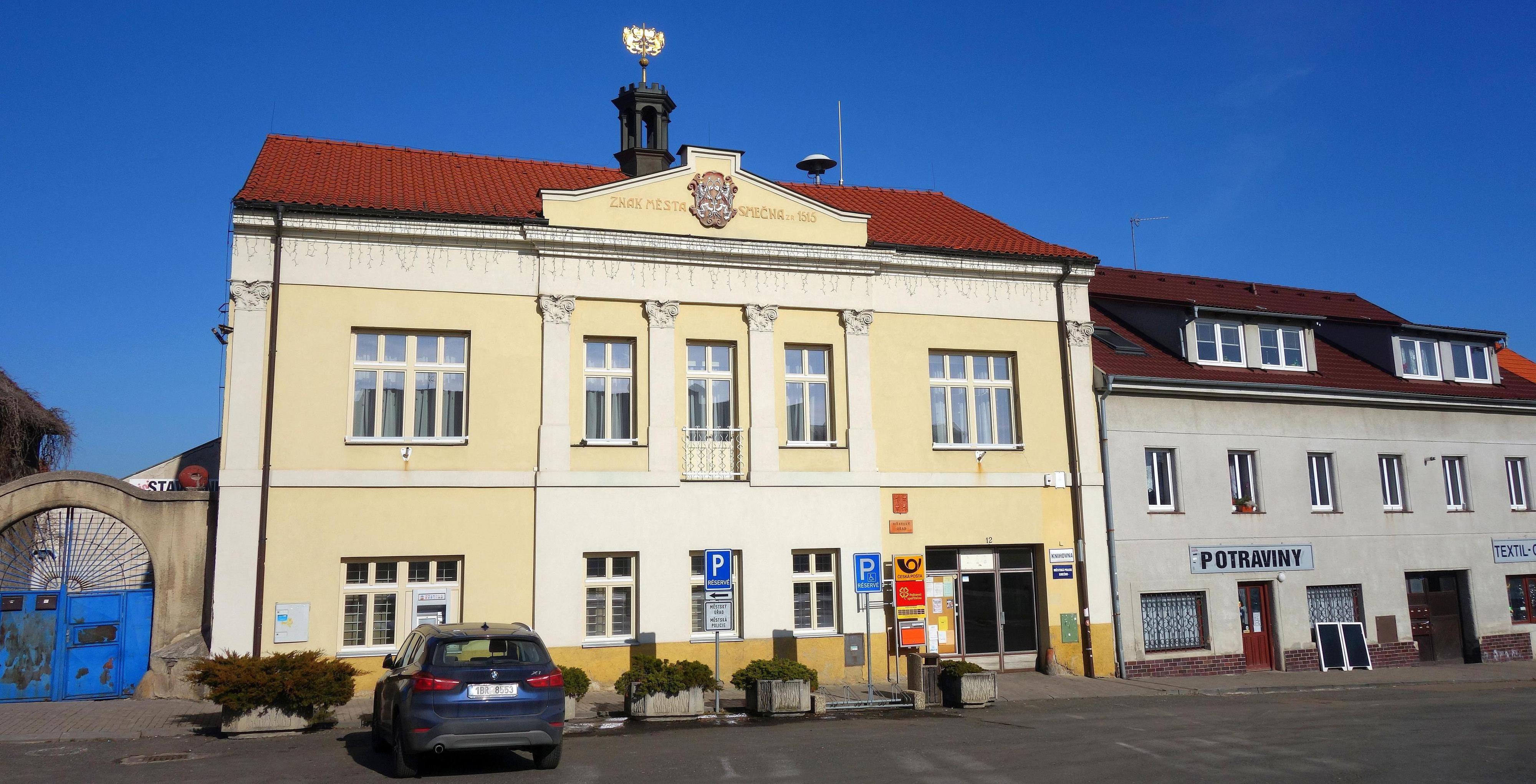 Smečno - městský úřad foto 3