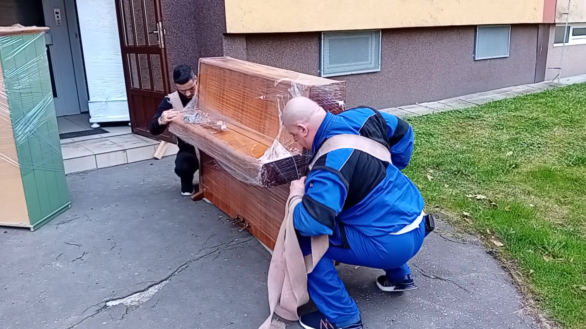 Stěhování Herkules foto 2 (náhled videa)