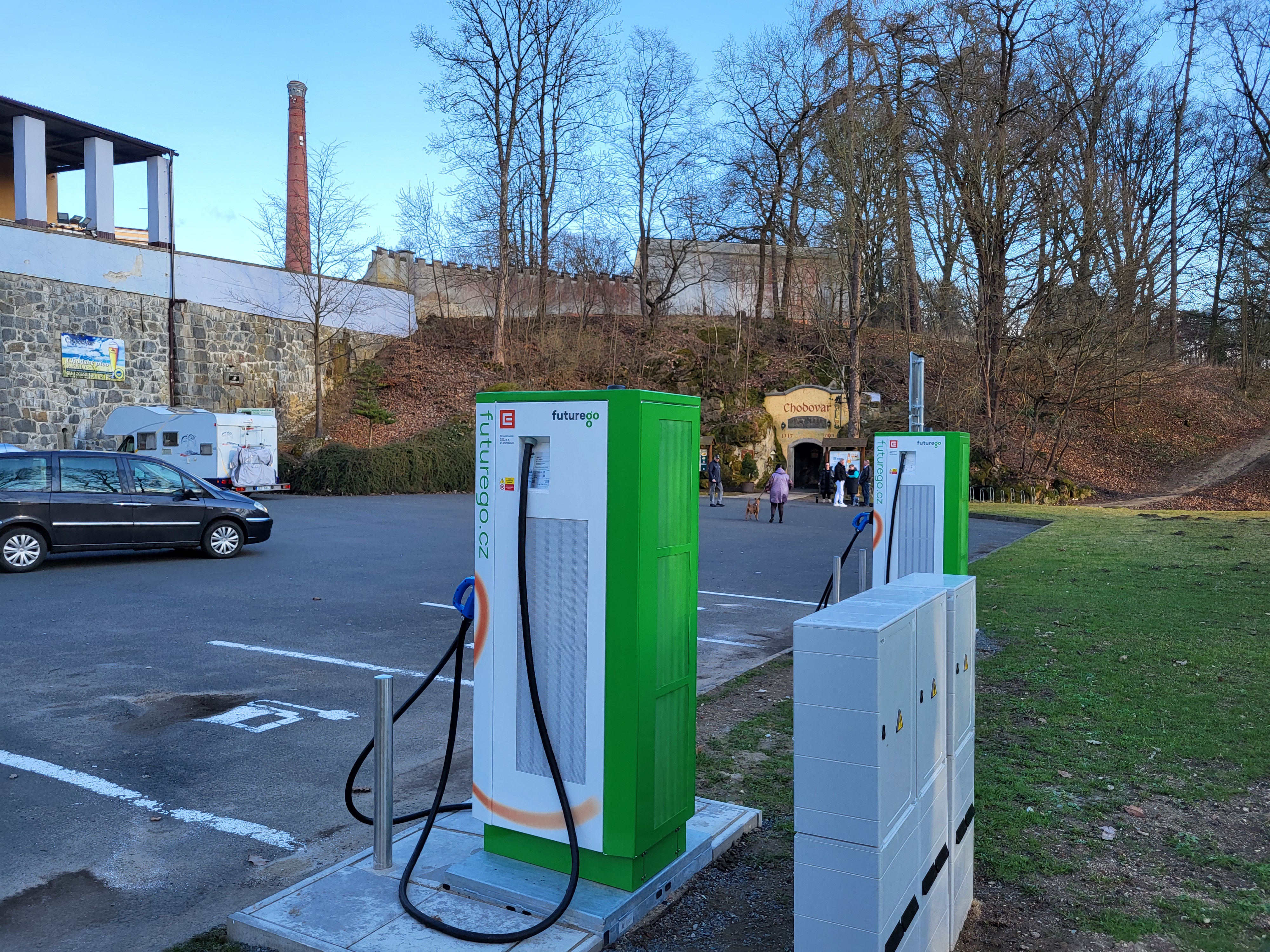 Dobíjecí stanice ČEZ