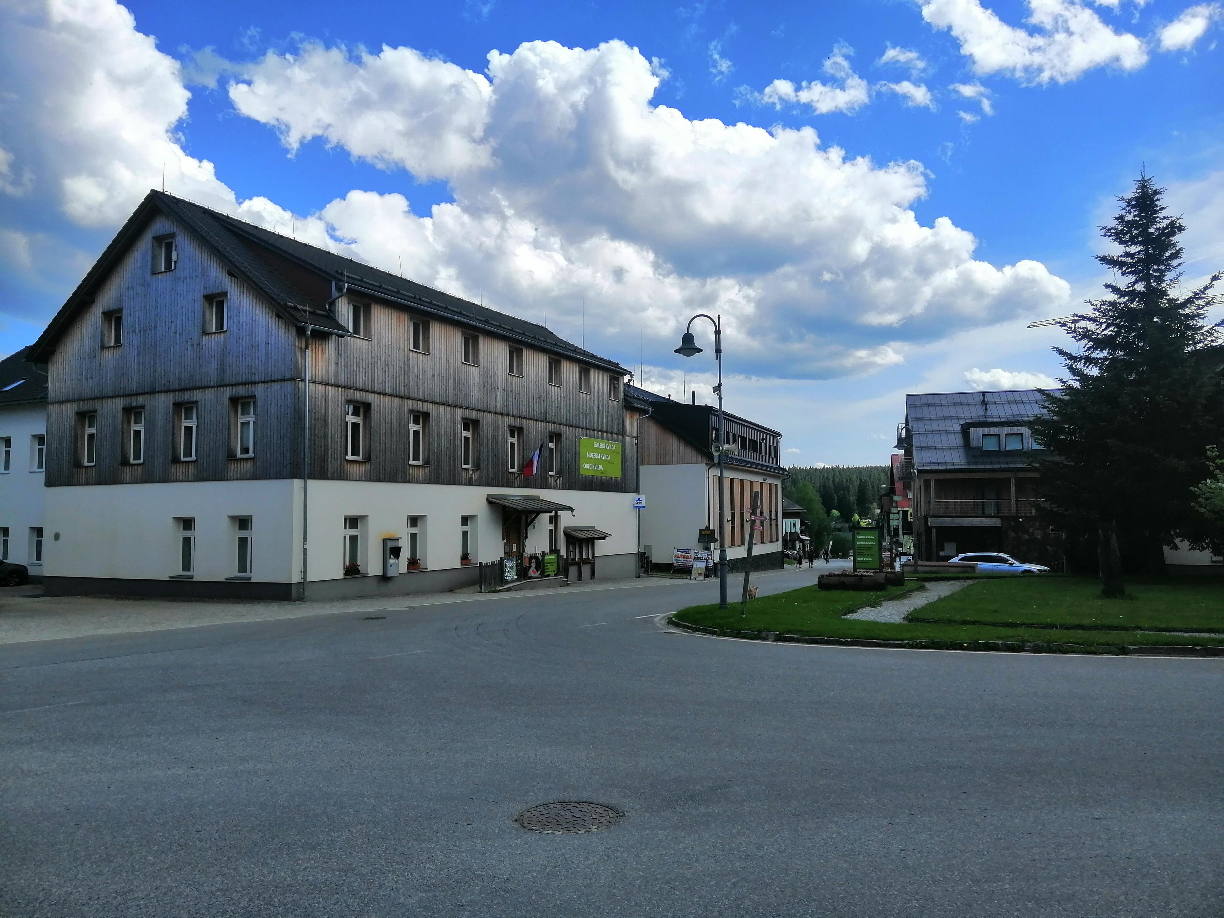 Kvilda - obecní úřad foto 6