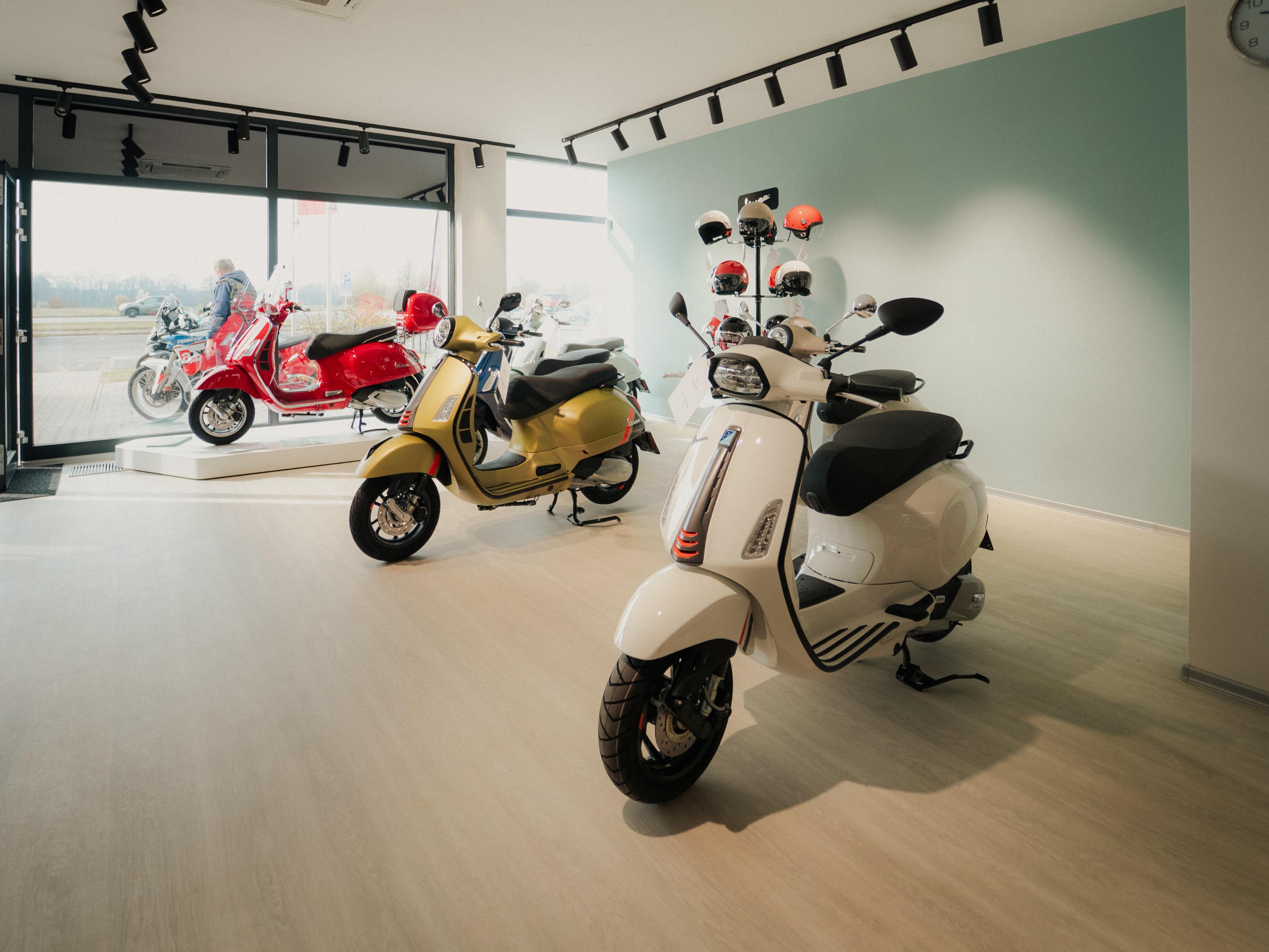 MOTOCENTRUM HK foto 3