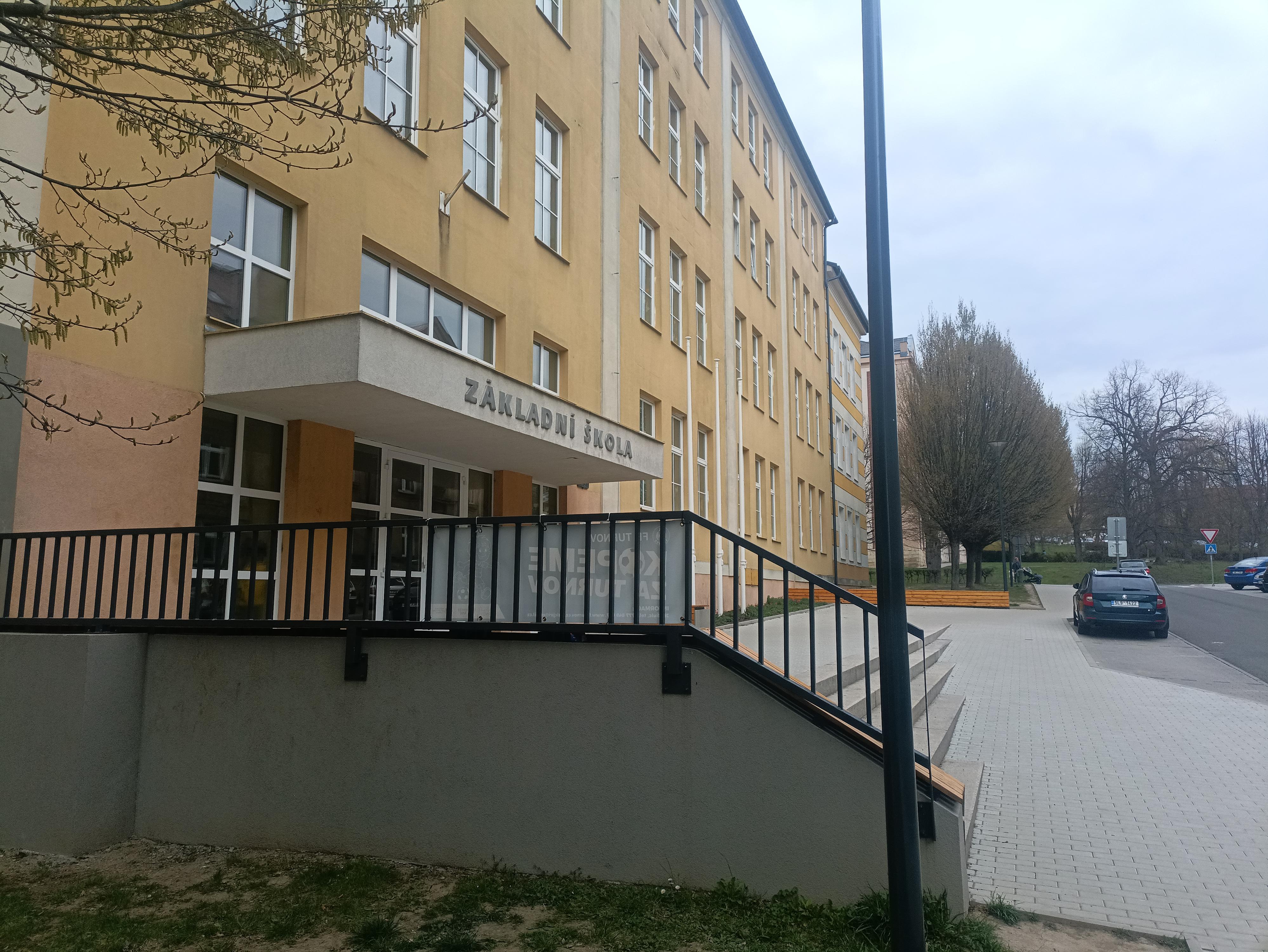 Základní škola Turnov, Žižkova 518 foto 6