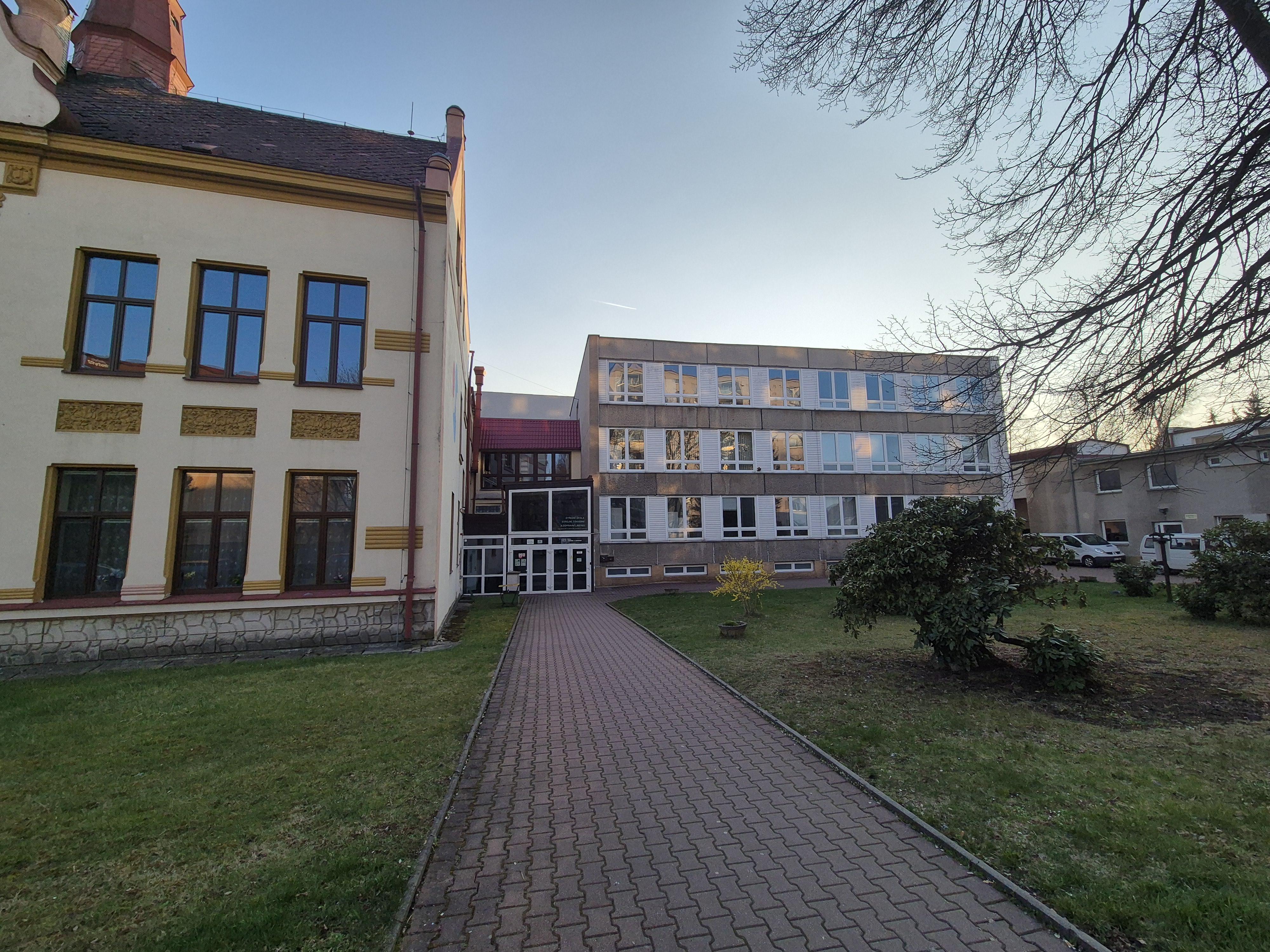 Střední škola strojní, stavební a dopravní, Liberec