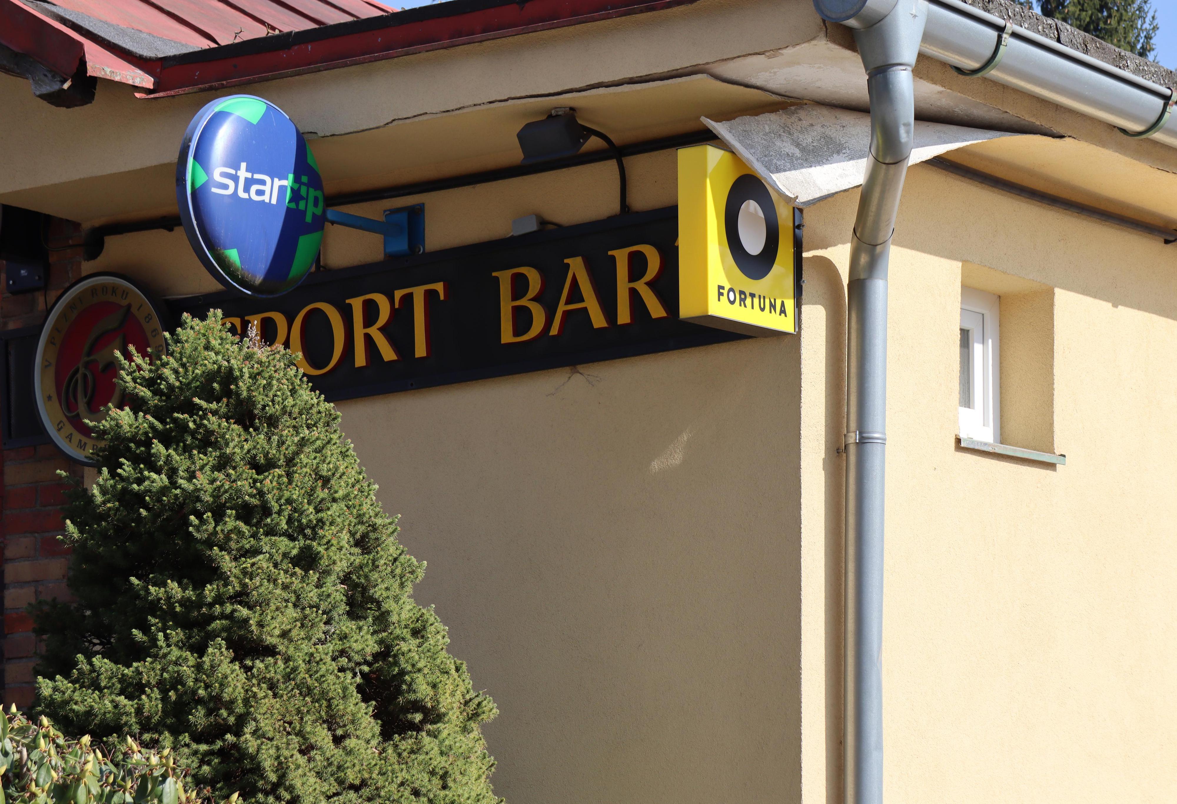 Sportbars Herna foto 4