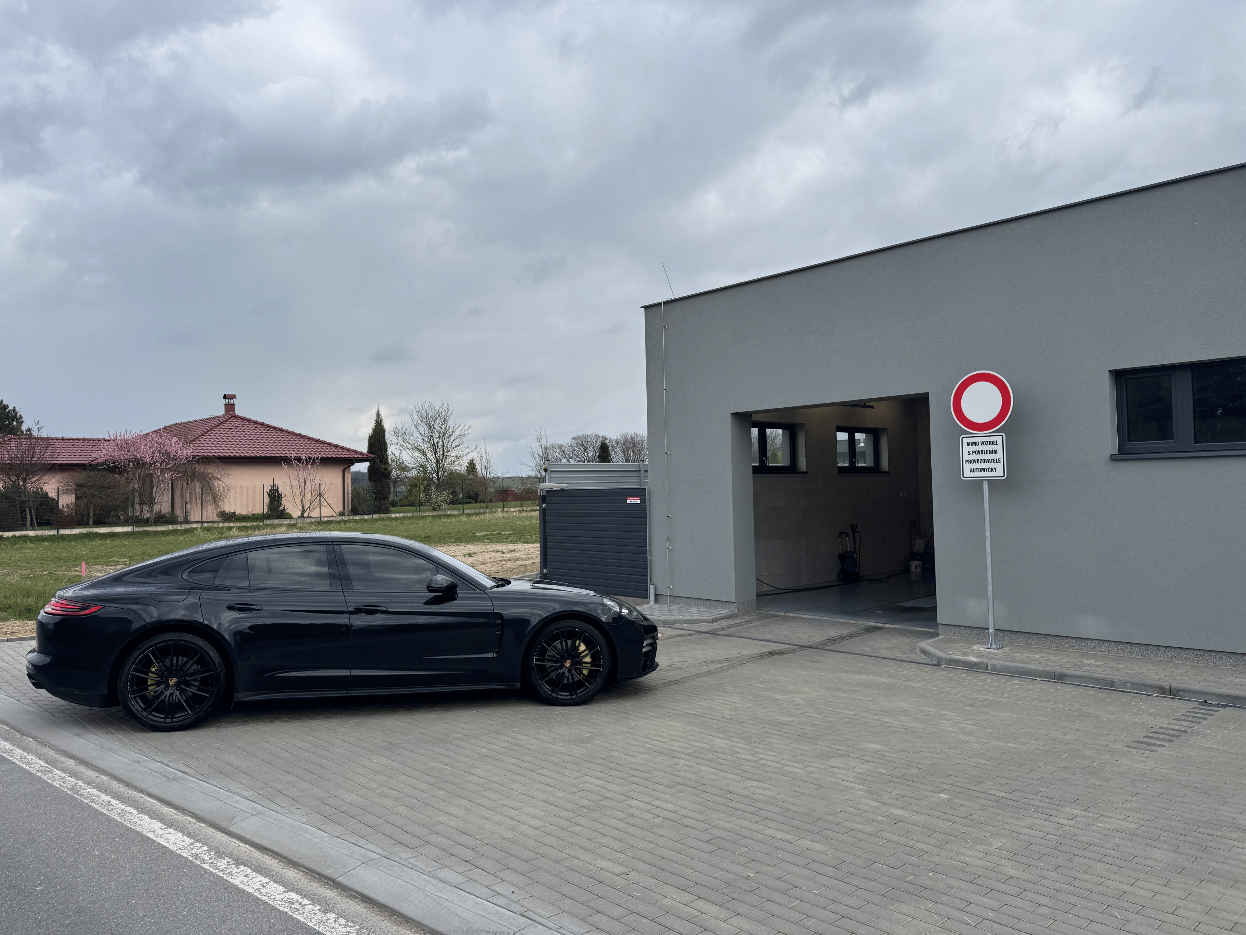 Nechsitovyčistit - Auto foto 2