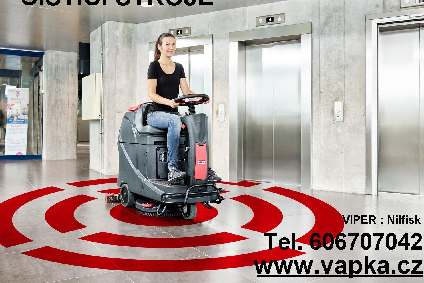 AKČNÍ CENY SAMOJÍZDNÝCH SEDÍCÍCH MYCÍCH STROJŮ