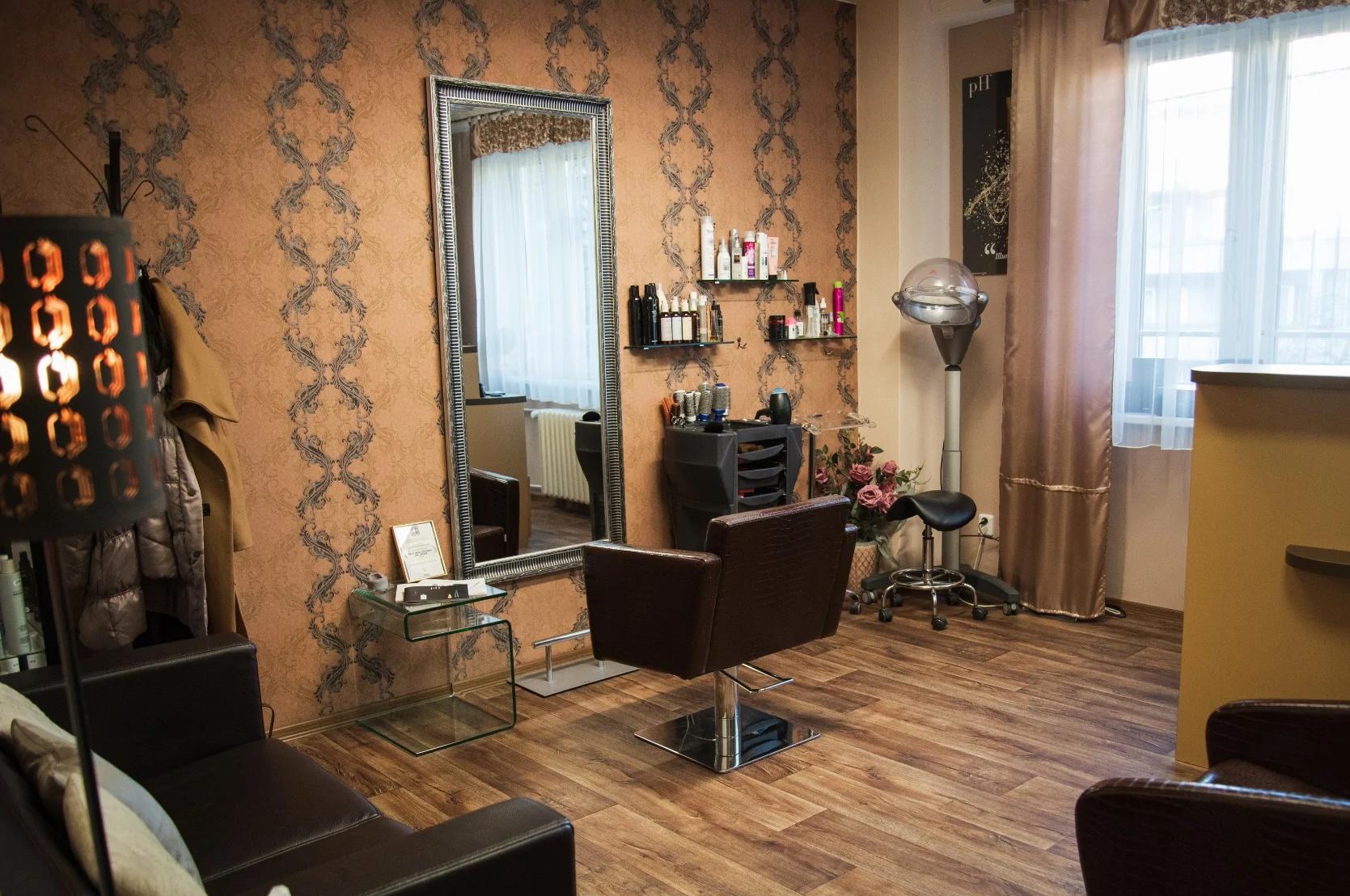 Hair Studio Mona