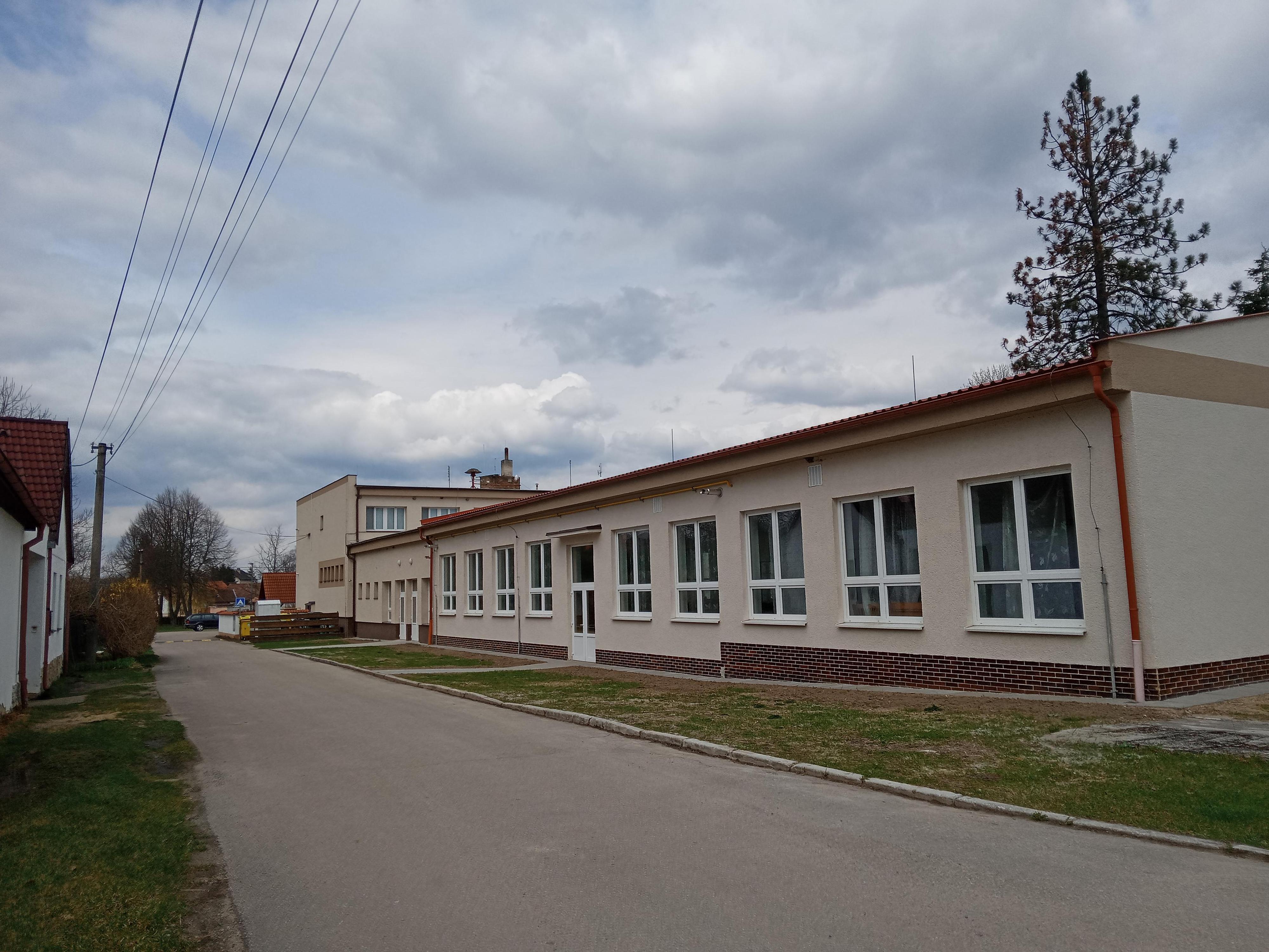 Stříbřec - obecní úřad foto 3