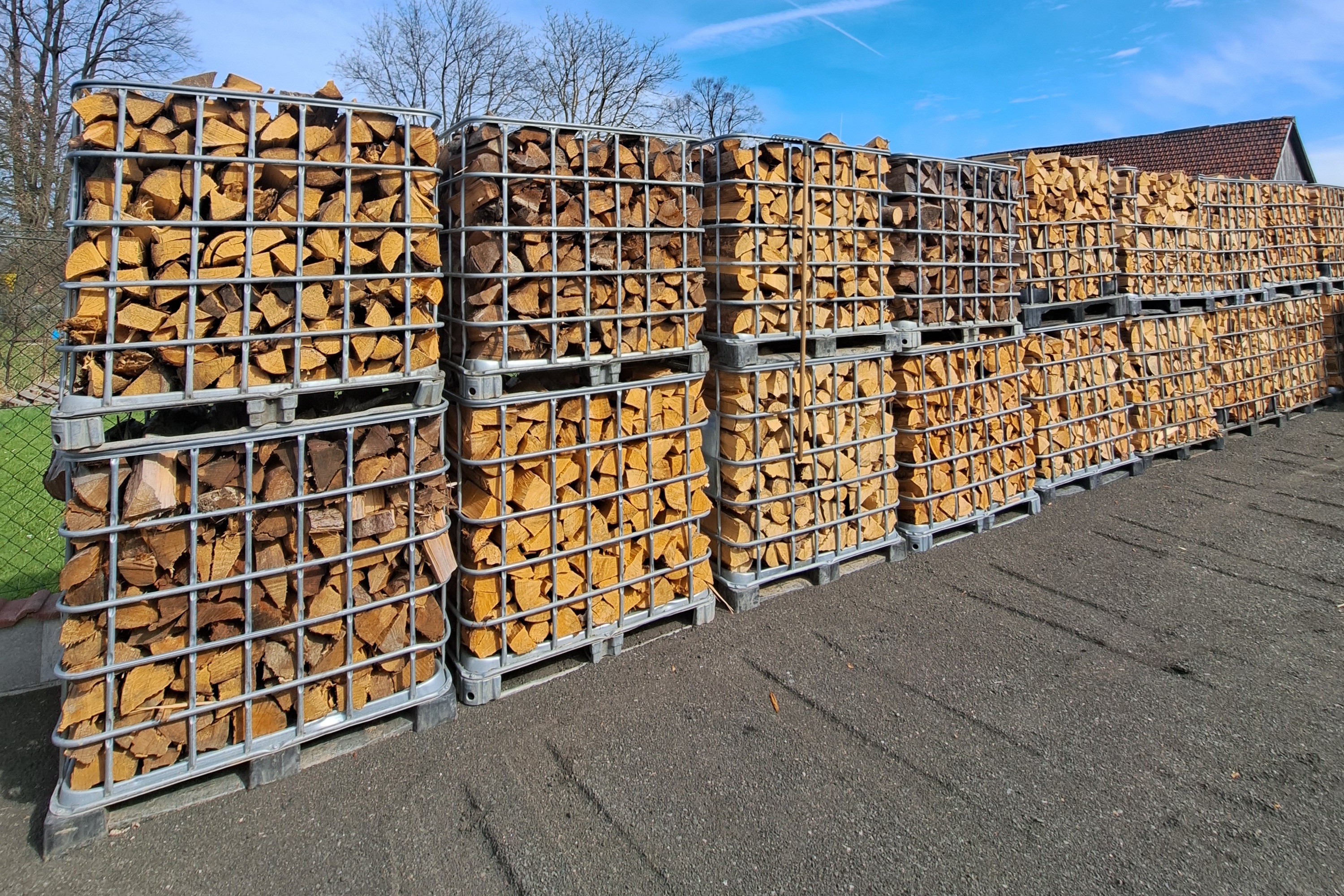 Štípané dřevo - Jiří Šmíd foto 4