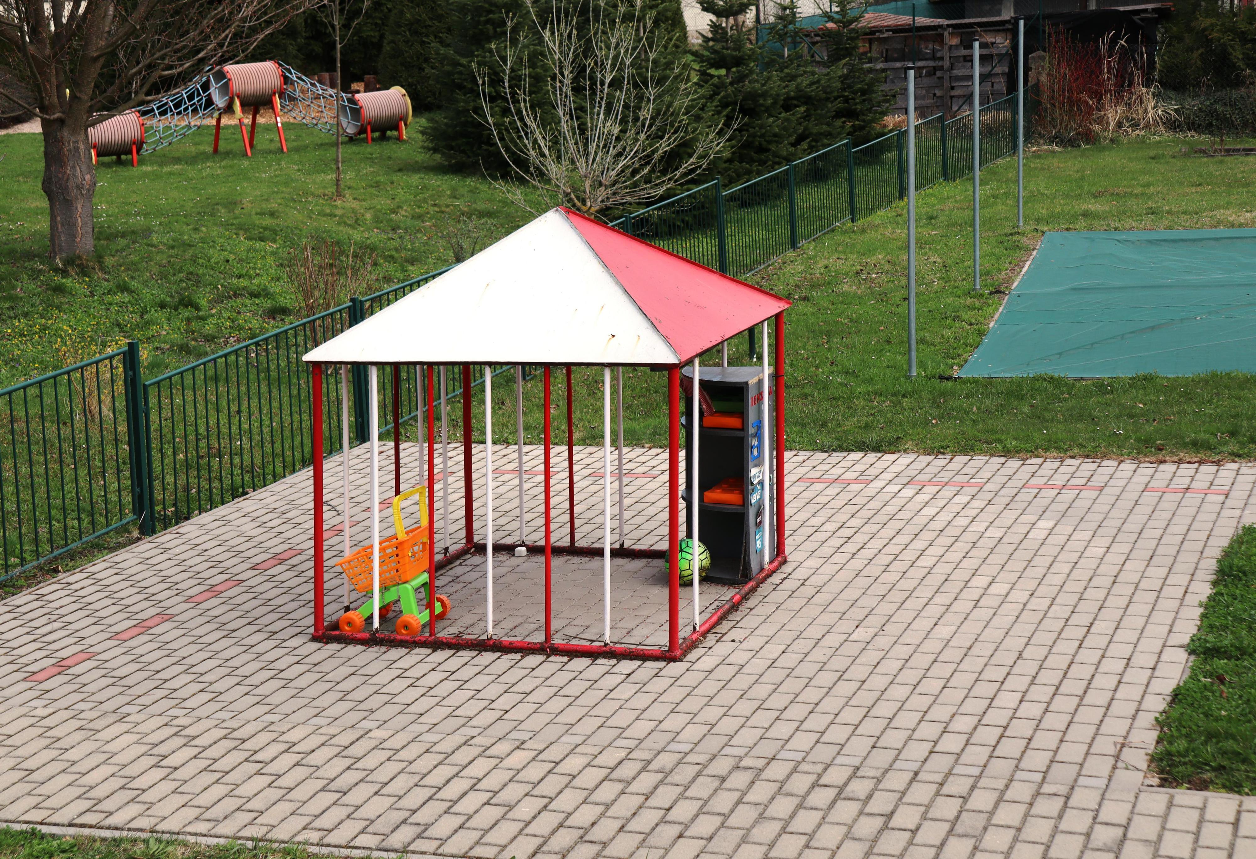 MŠ Dvůr Králové nad Labem, Dvořákova foto 5