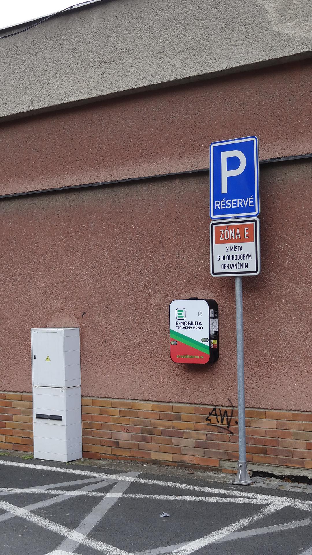 Teplárny Brno, a.s. - nabíjecí stanice foto 2