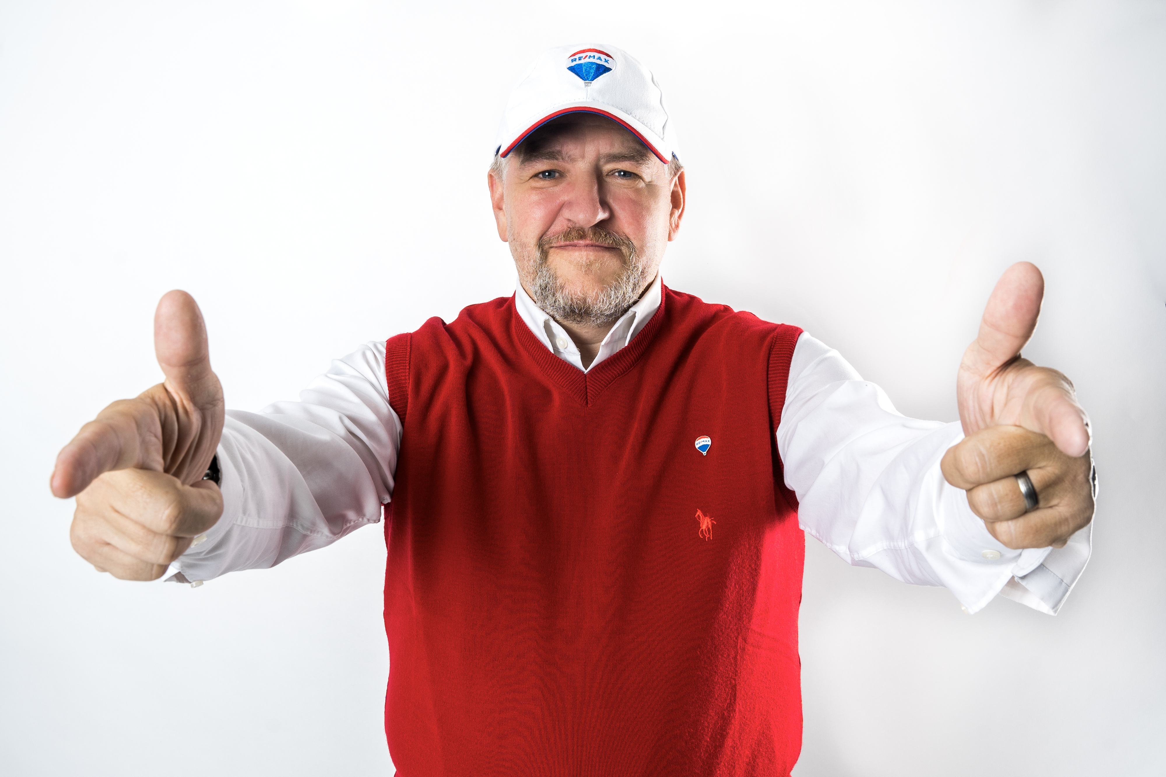 Petr Hloušek, certifikovaný makléř RE/MAX 4 You foto 4