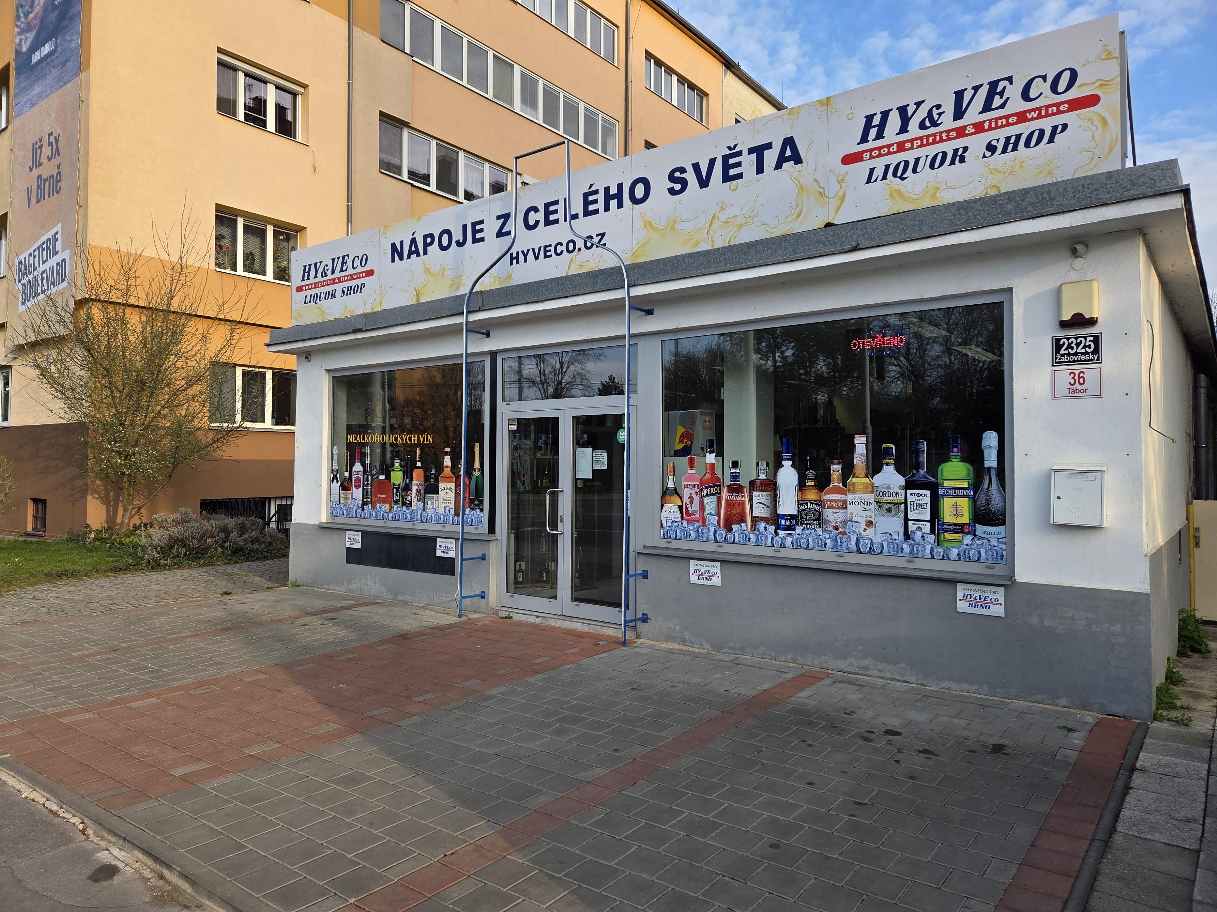 Hyveco Liquor Shop foto 5