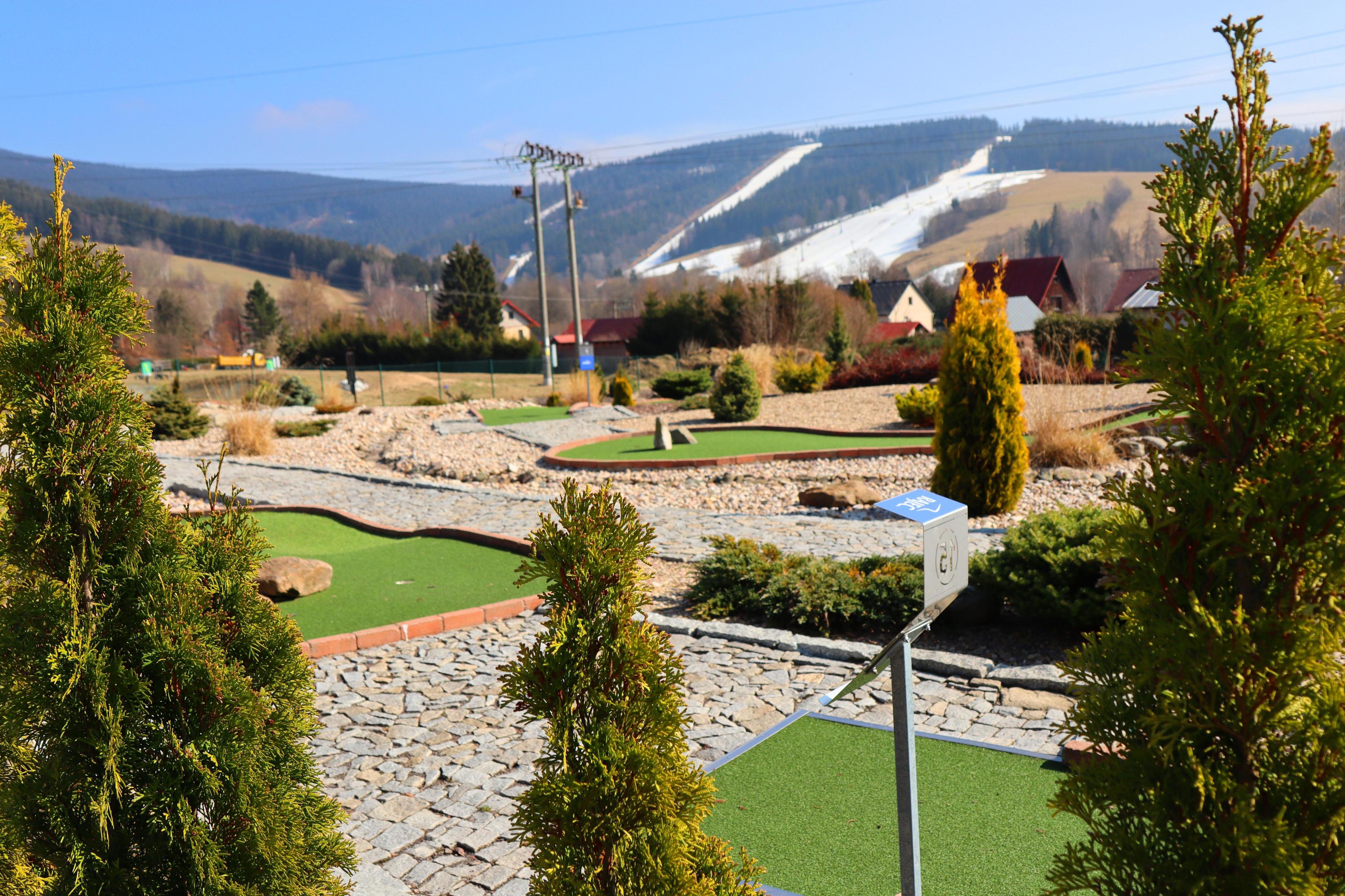 Adventure golf Deštné foto 3