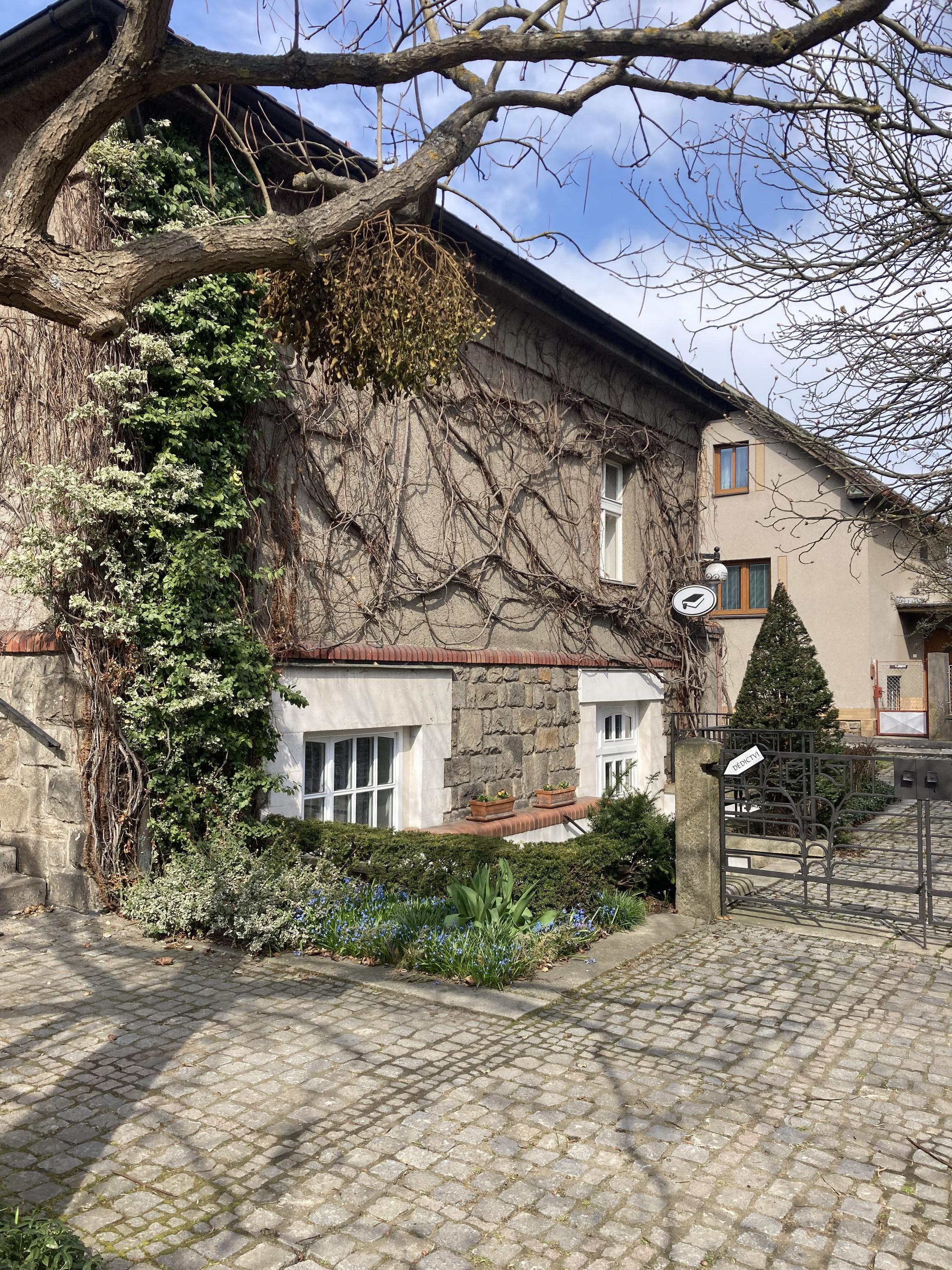 JUDr. Ladislav Vondrák - notář foto 2