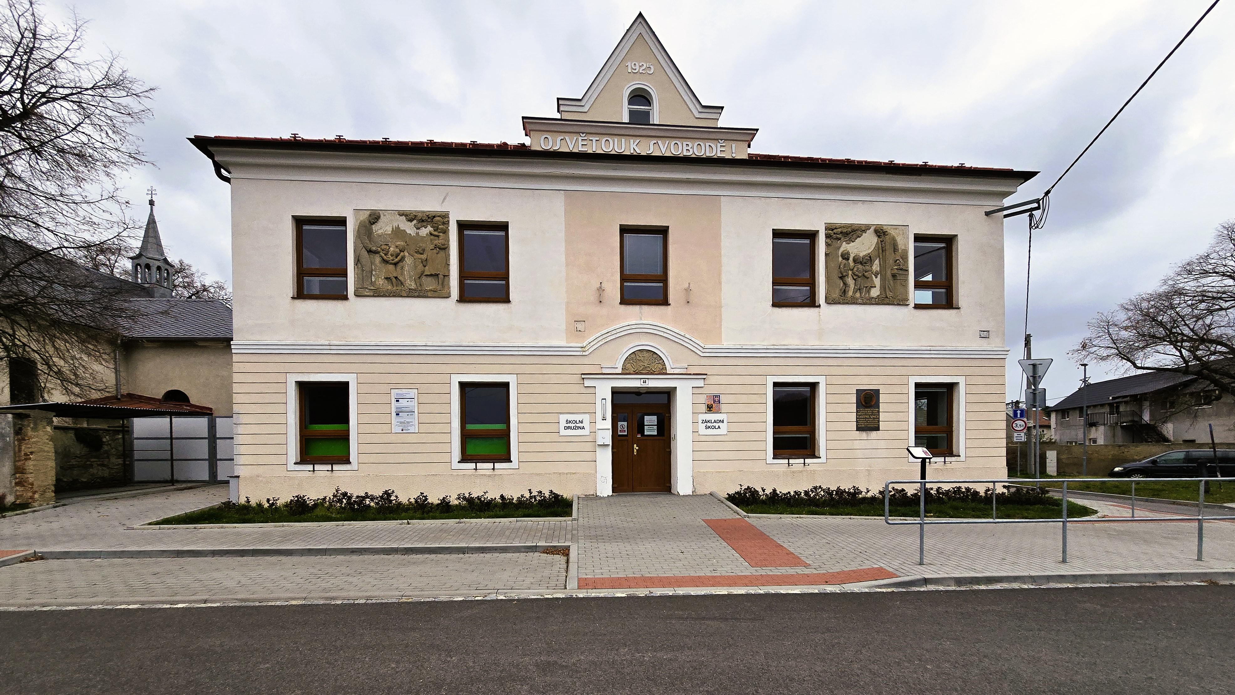 Základní škola a mateřská škola Drahanovice foto 6