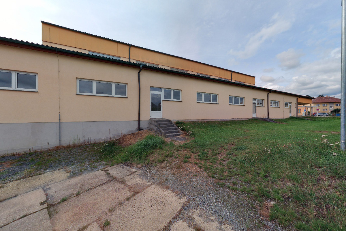 Sportovní hala Nezvěstice