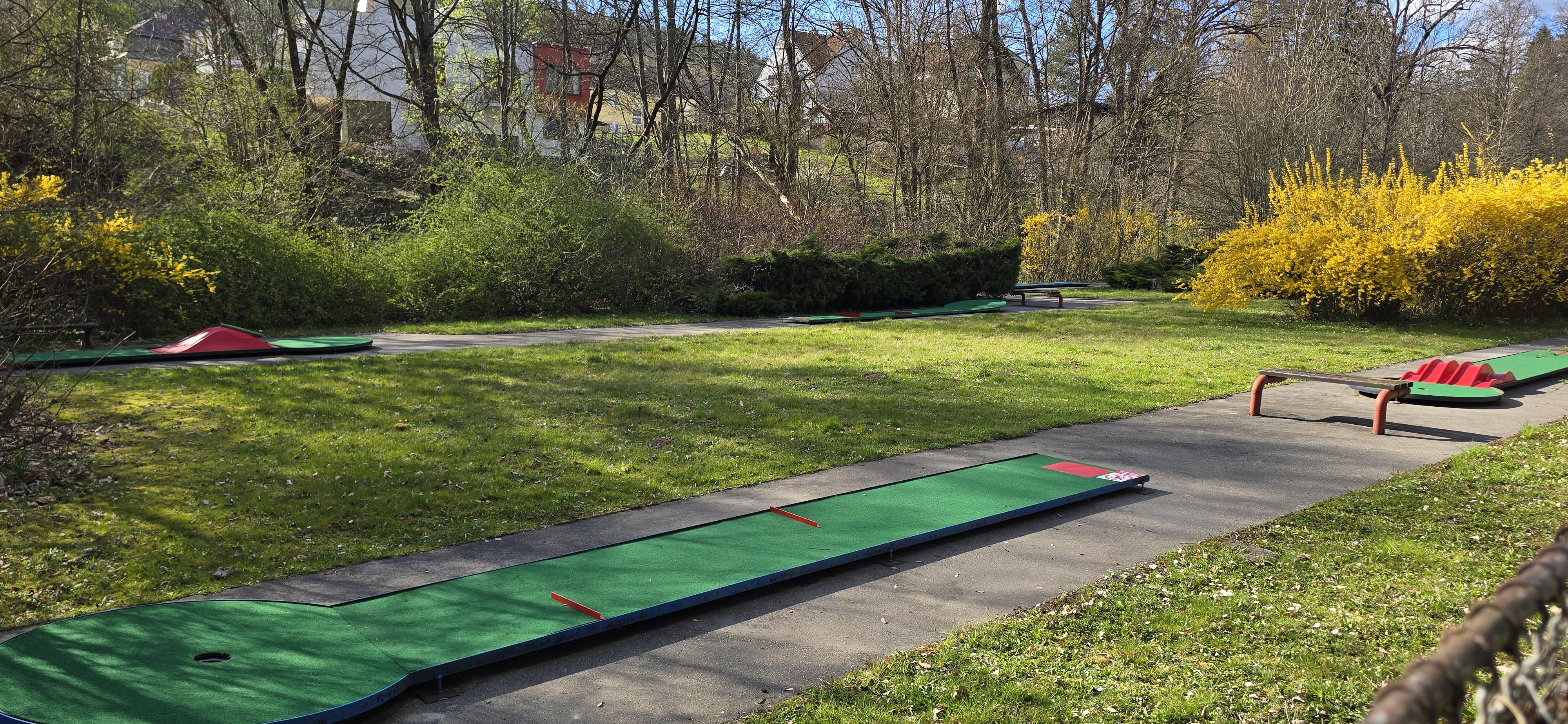 Luha park - minigolf foto 4