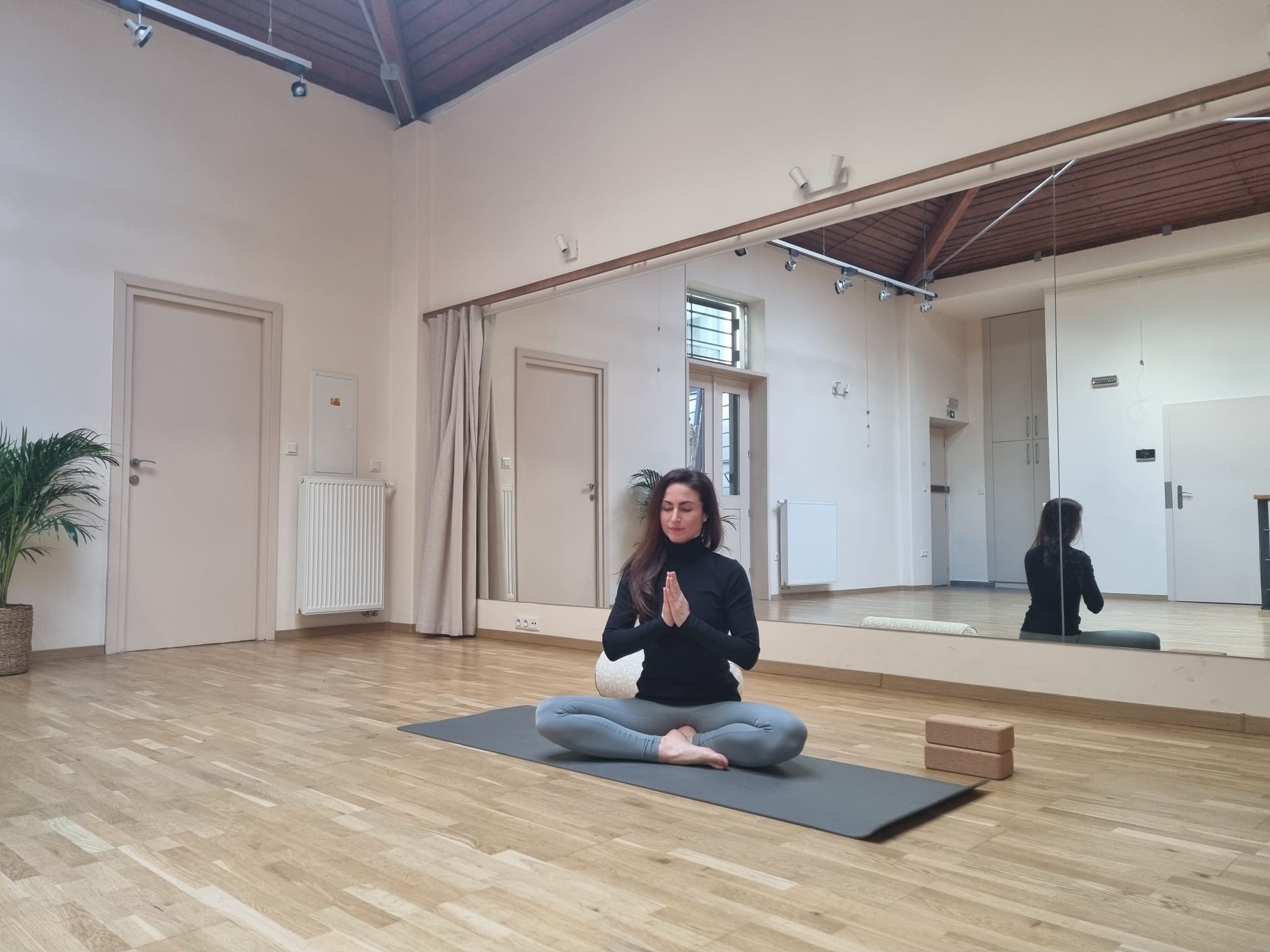 ORIGAMI yoga studio foto 5