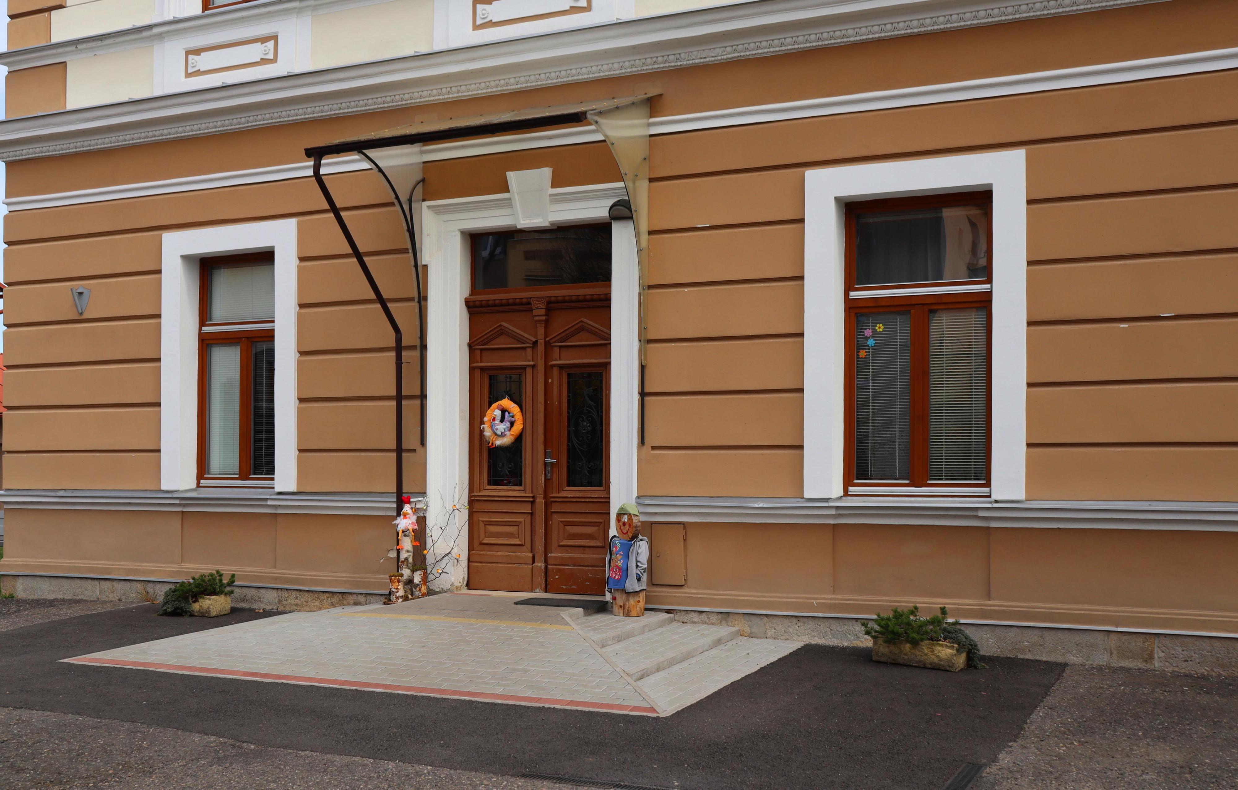 MŠ Dvůr Králové nad Labem, Dvořákova foto 3