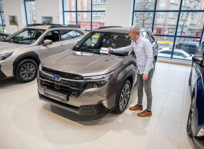 Emil Frey – nové vozy Subaru – Pekařská foto 4