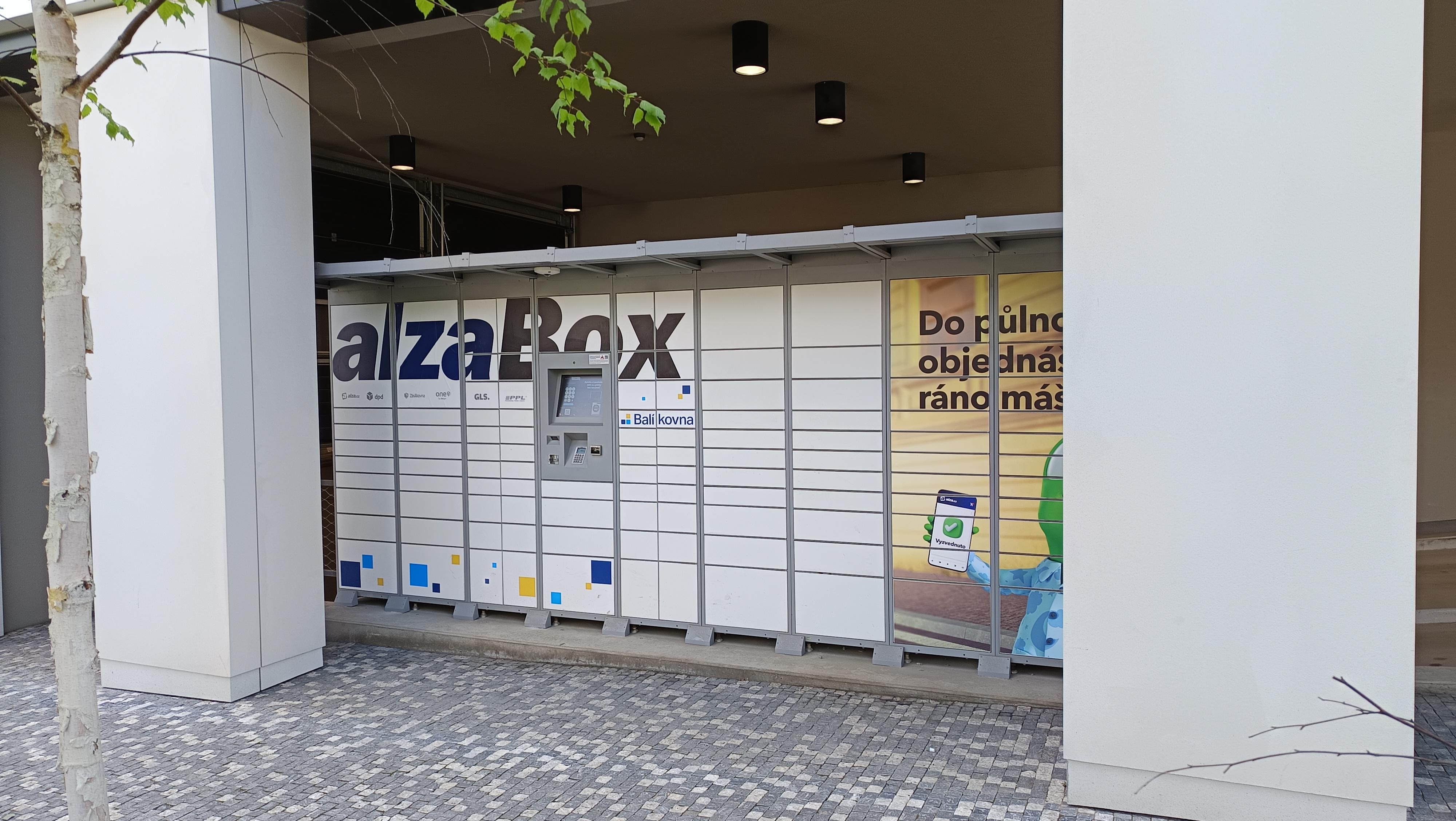 AlzaBox foto 2