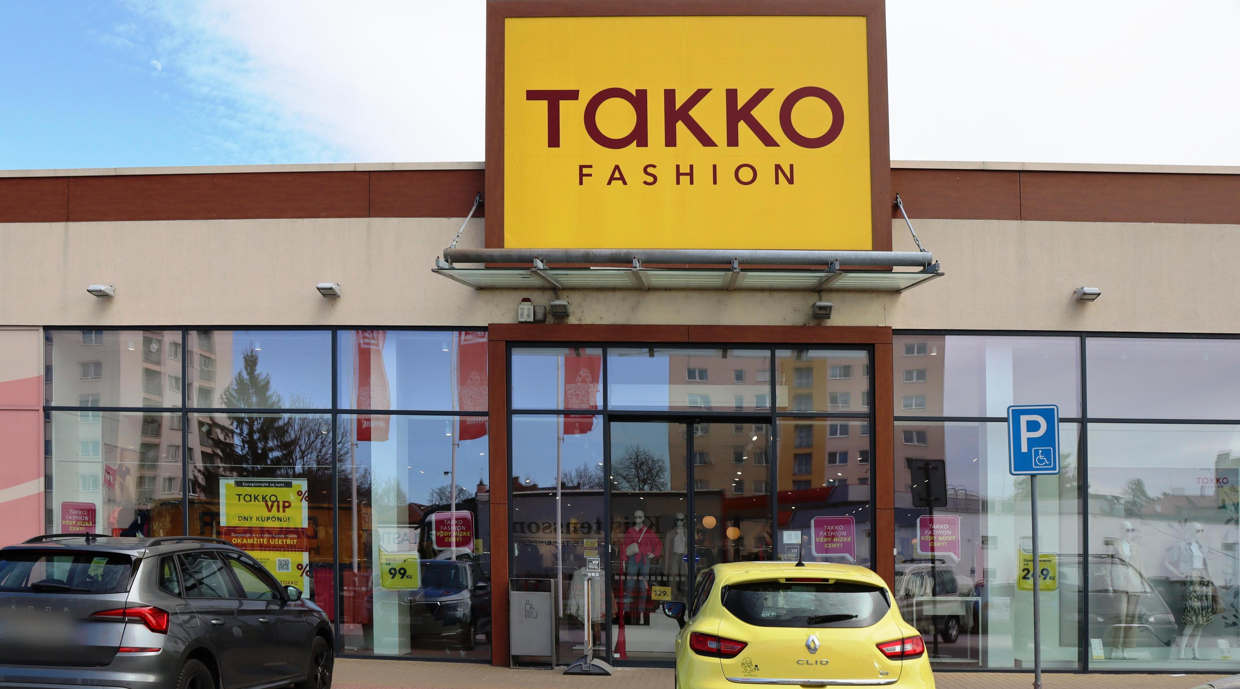TAKKO FASHION