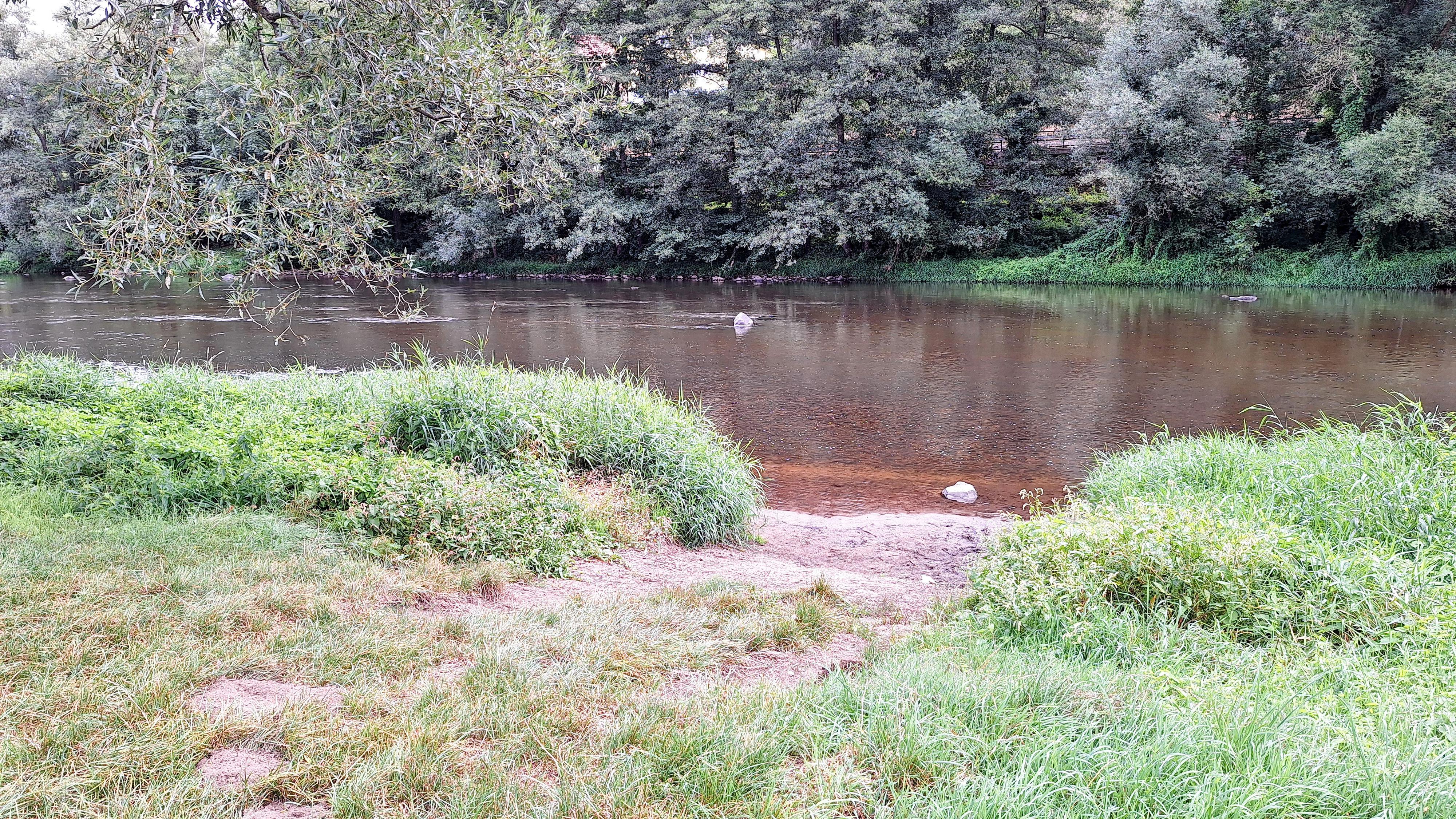 Půjčovna lodí Leština